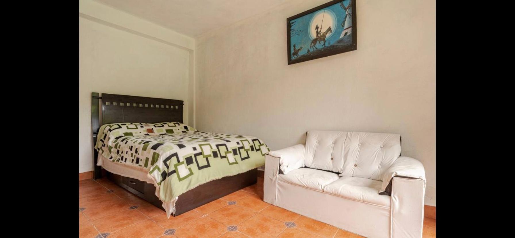 Family Double Room - Photo 2
