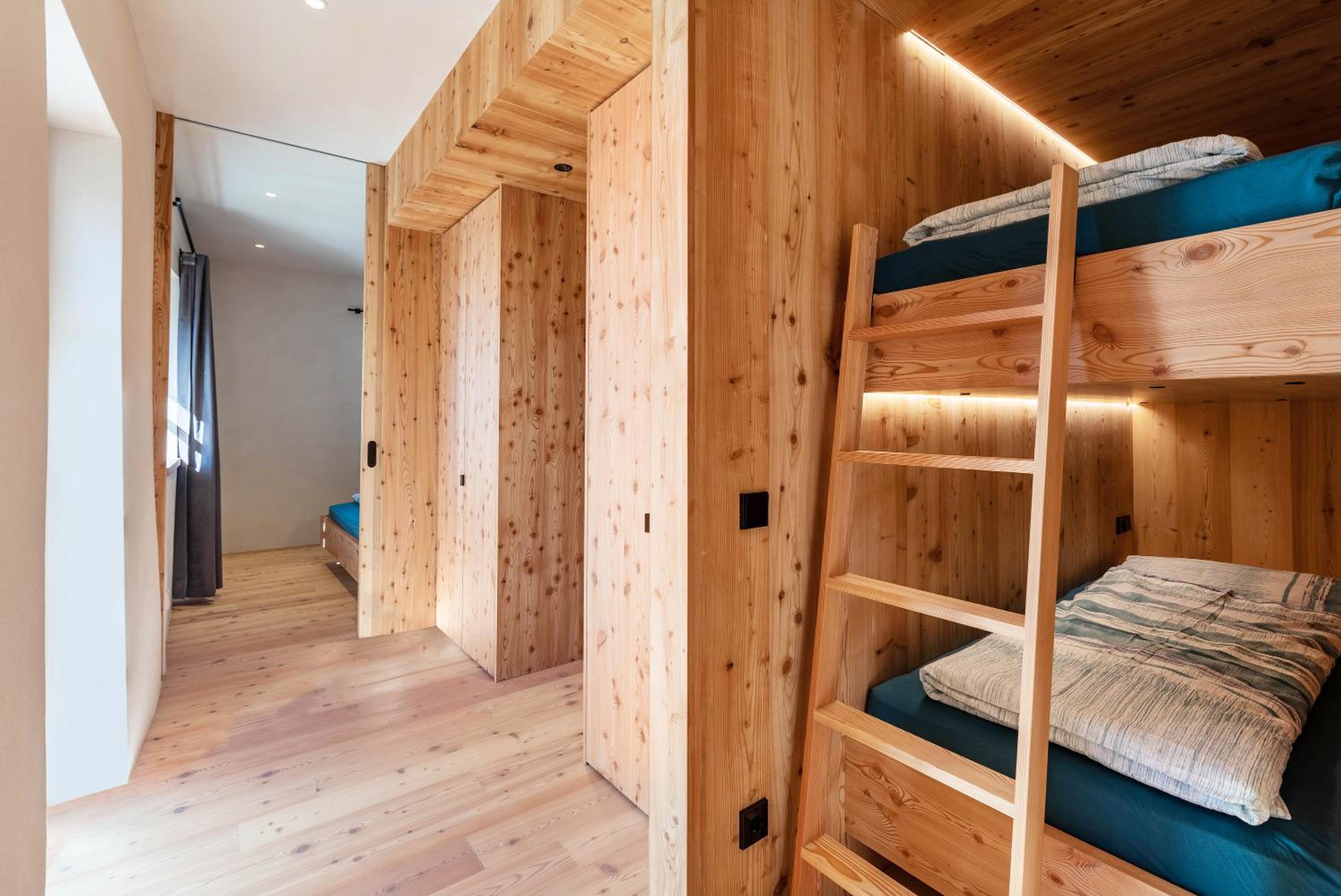 Two-Bedroom Deluxe Apartment with Garden View photo 1