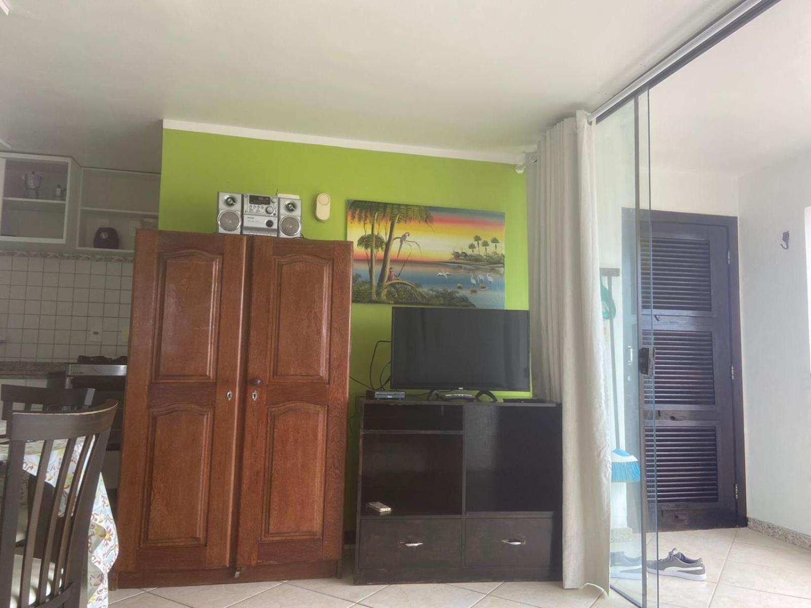  One-Bedroom Apartment with Balcony and Sea View 2D photo 3