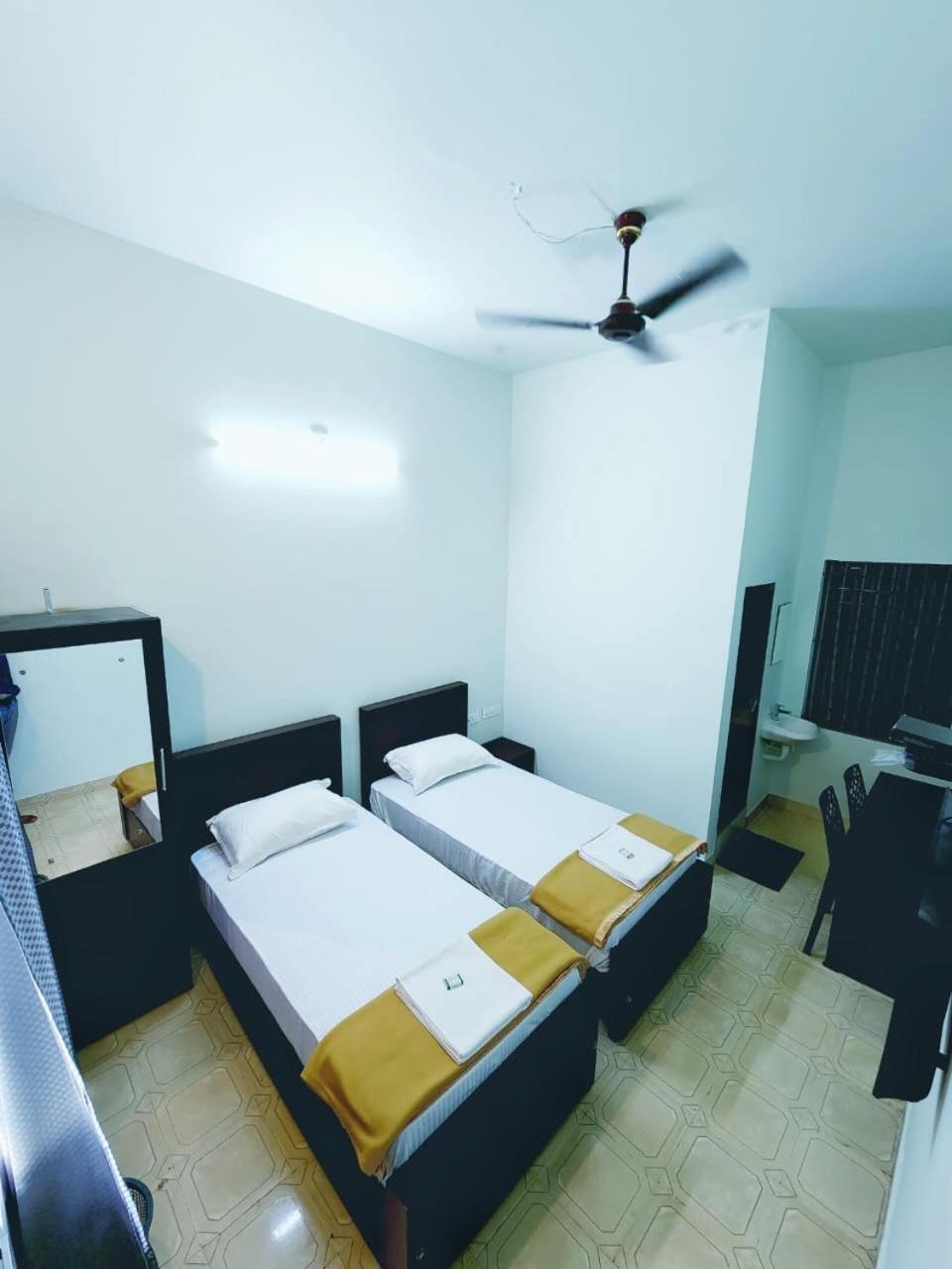 Twin Room photo 1
