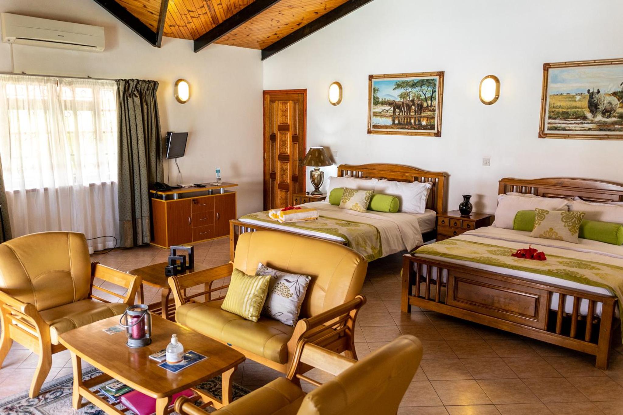 Luxury Chalet photo 2