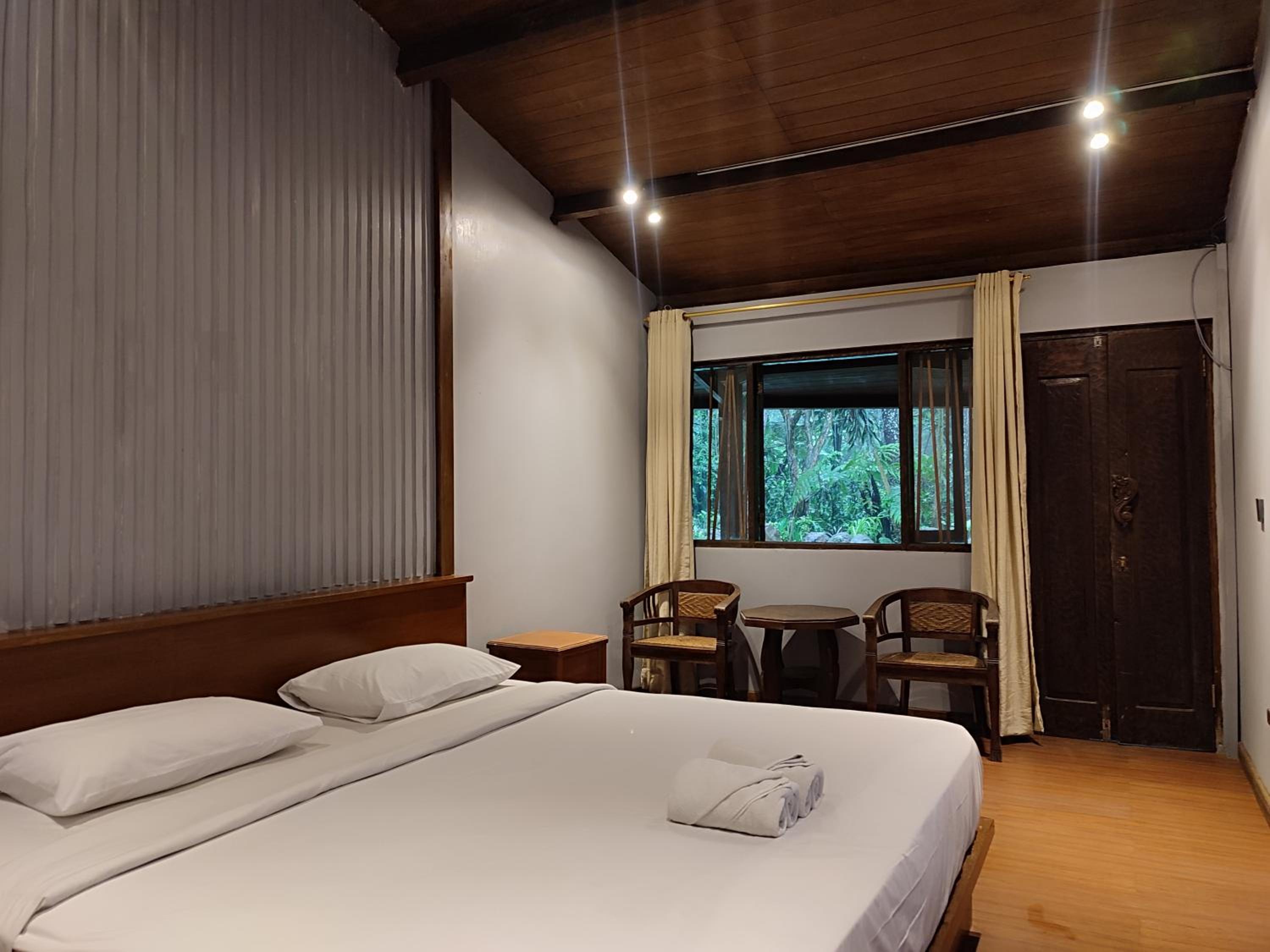 Serenity Double Room - Photo 5