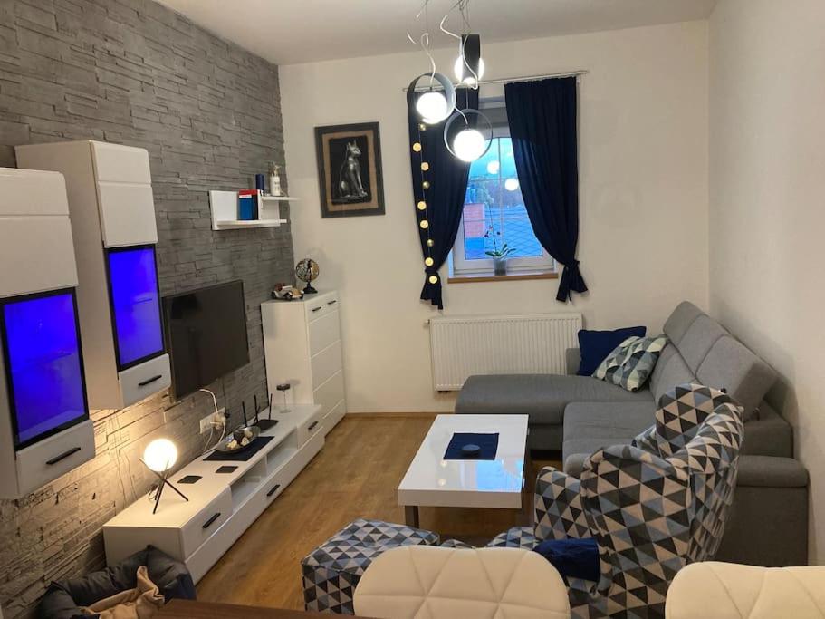 One-Bedroom Apartment - Photo 1