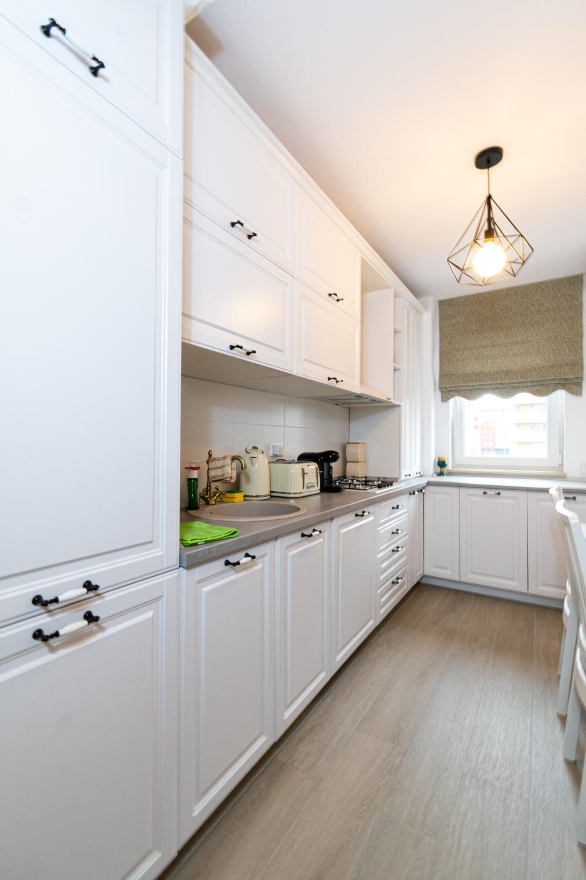 Two-Bedroom Apartment - Photo 9