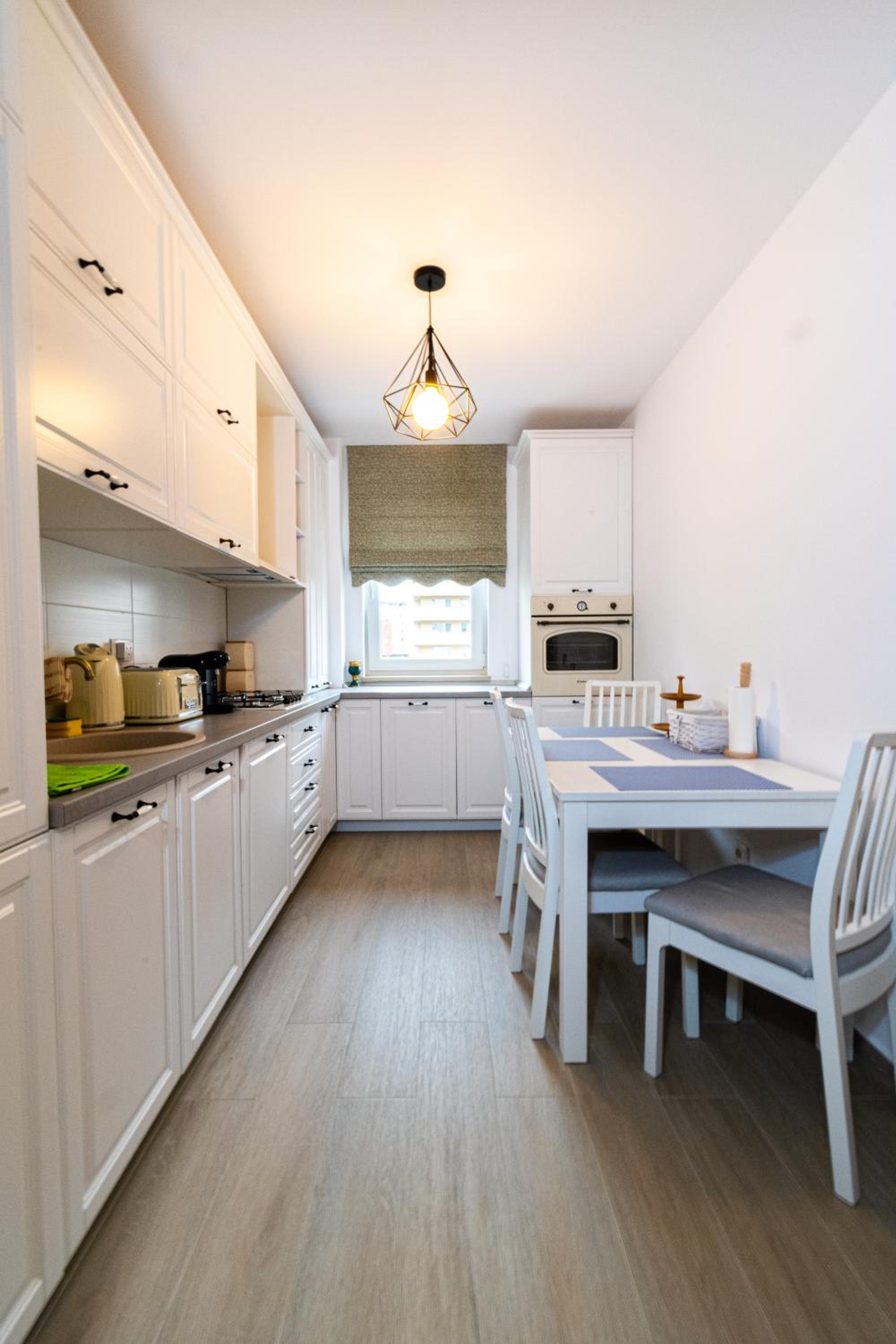 Two-Bedroom Apartment - Photo 27