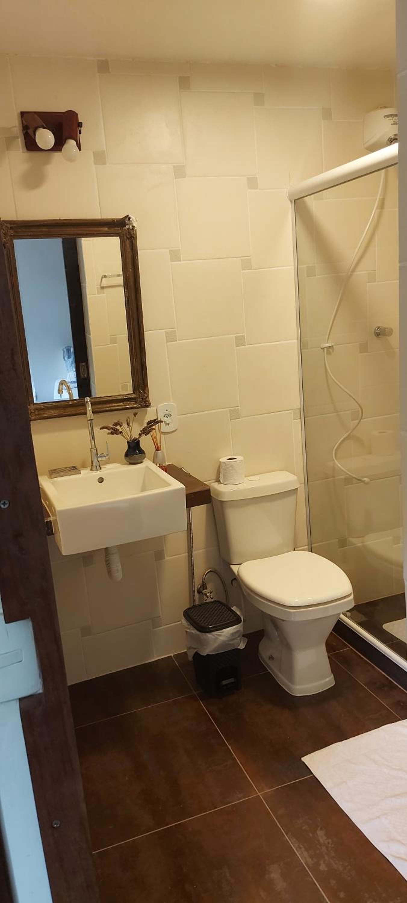 Double Room - Photo 6
