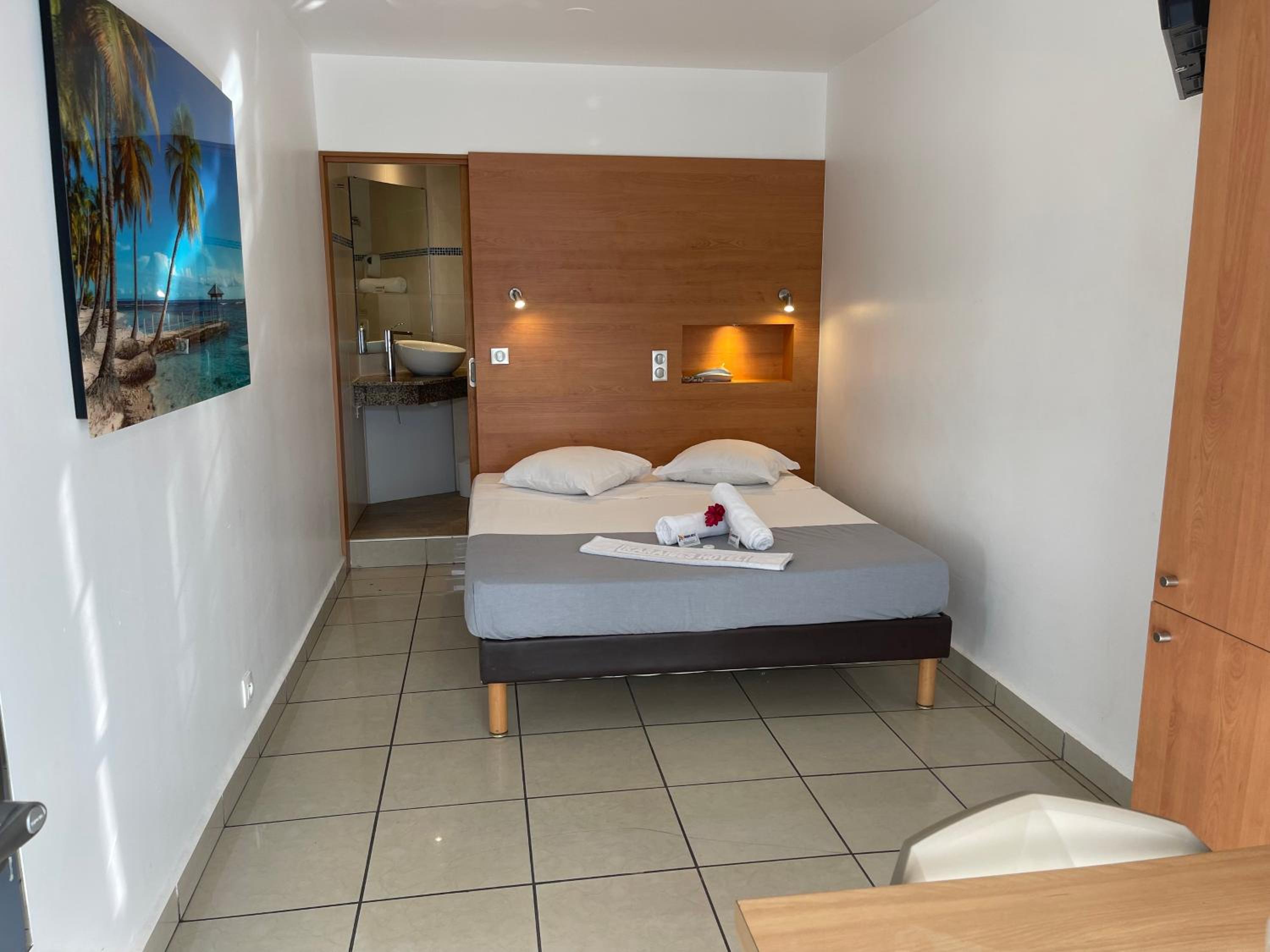 Superior Double Room - Photo 1