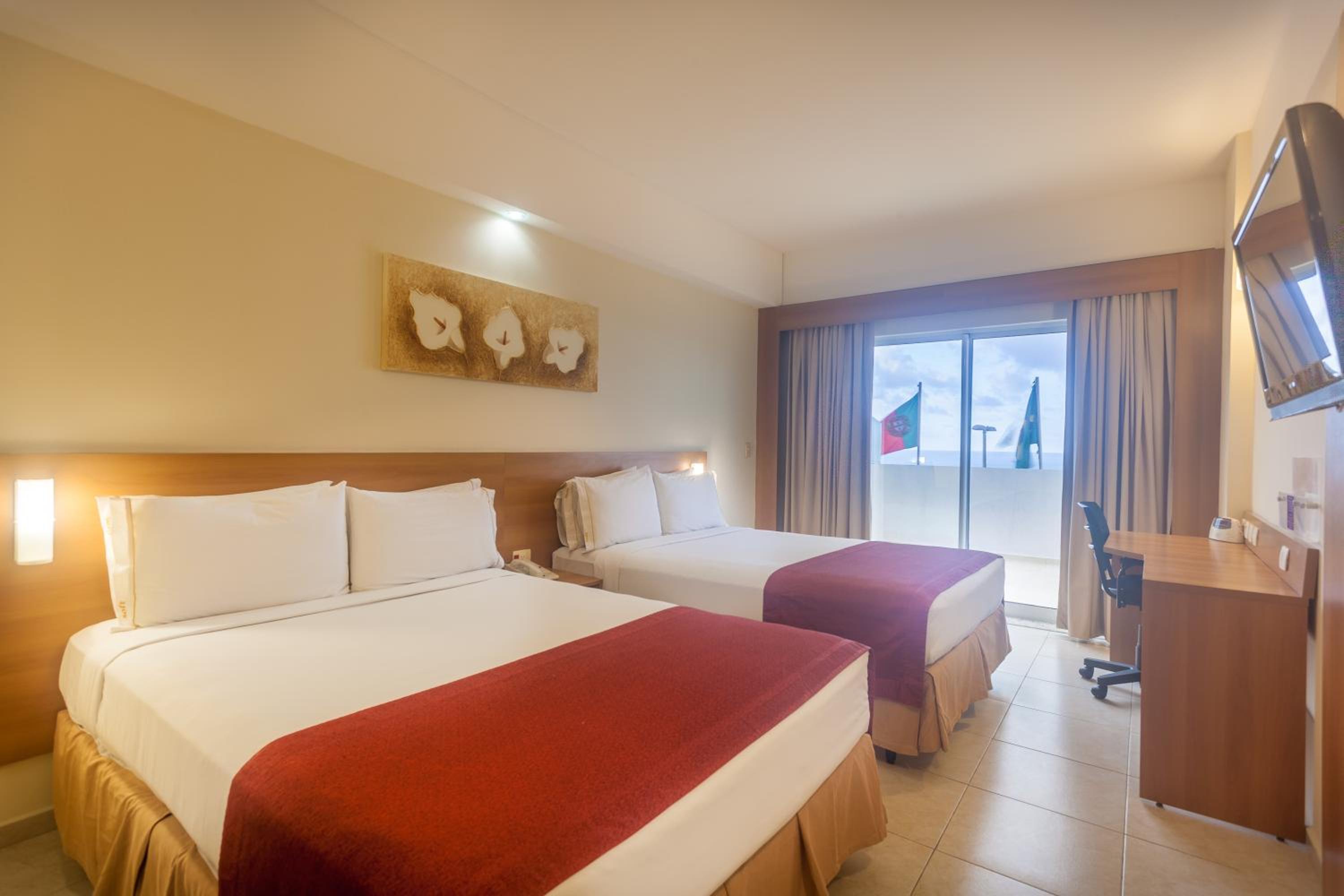 Deluxe Double Room with Sea View - Non-Smoking photo 1