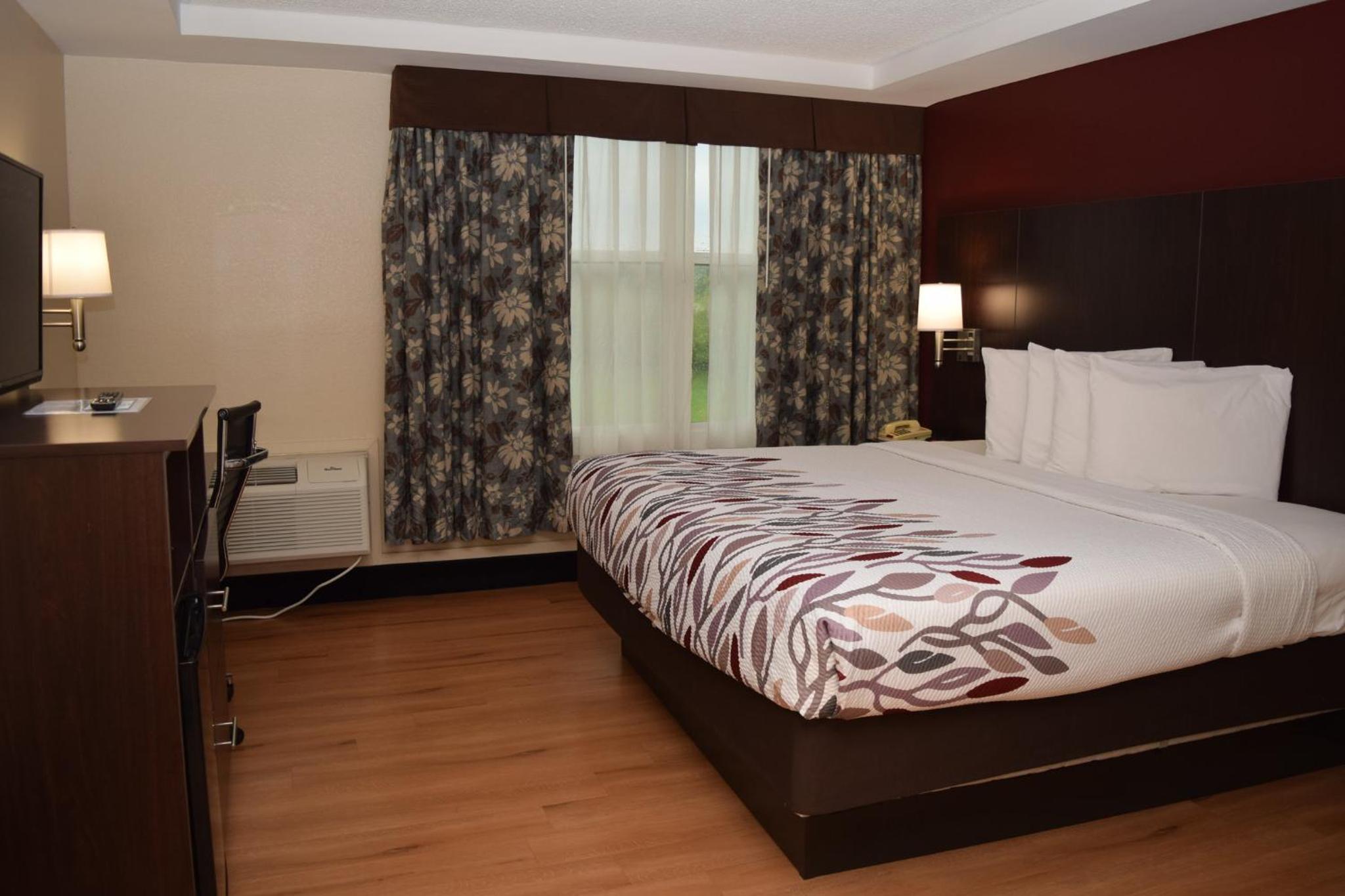 Superior King Room Non-Smoking - Photo 1