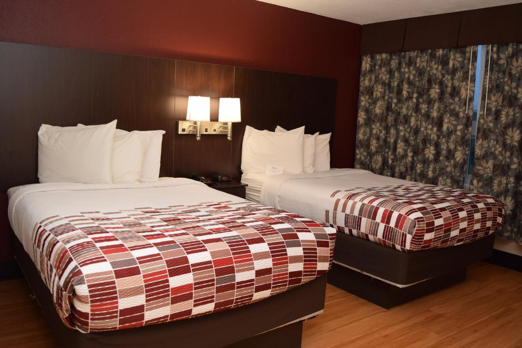 Deluxe Double Room with Two Double Beds - Non Smoking - Photo 5