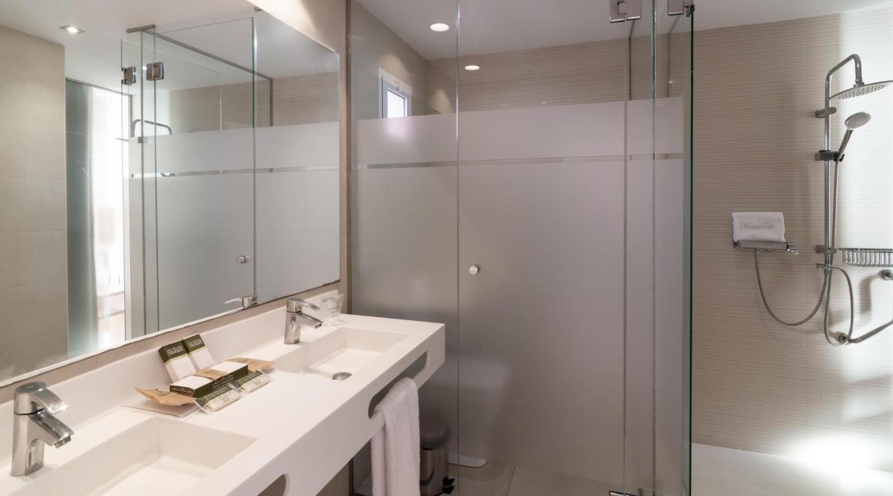 Junior Suite - Photo 2