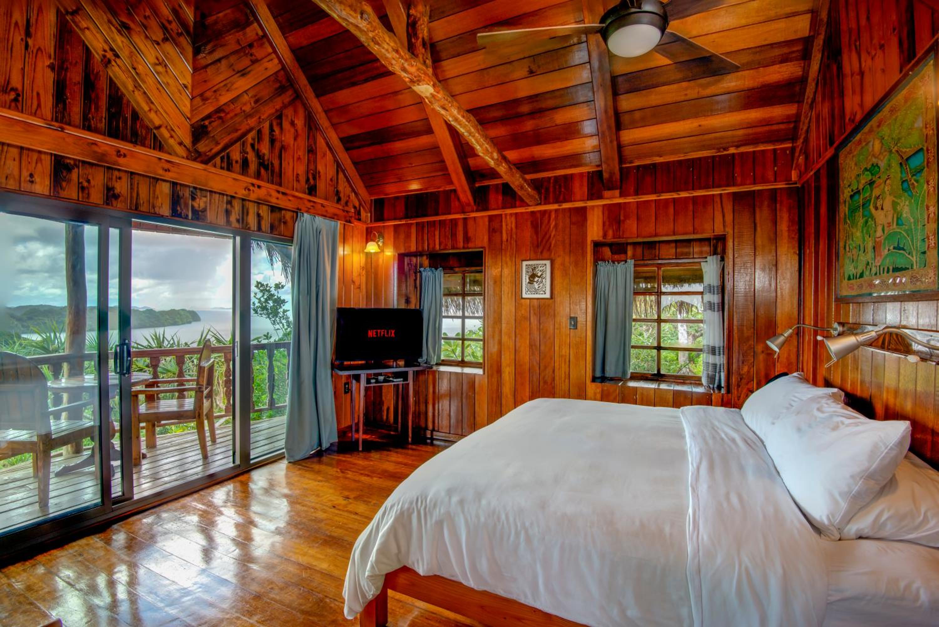 Deluxe Bungalow - Photo 1