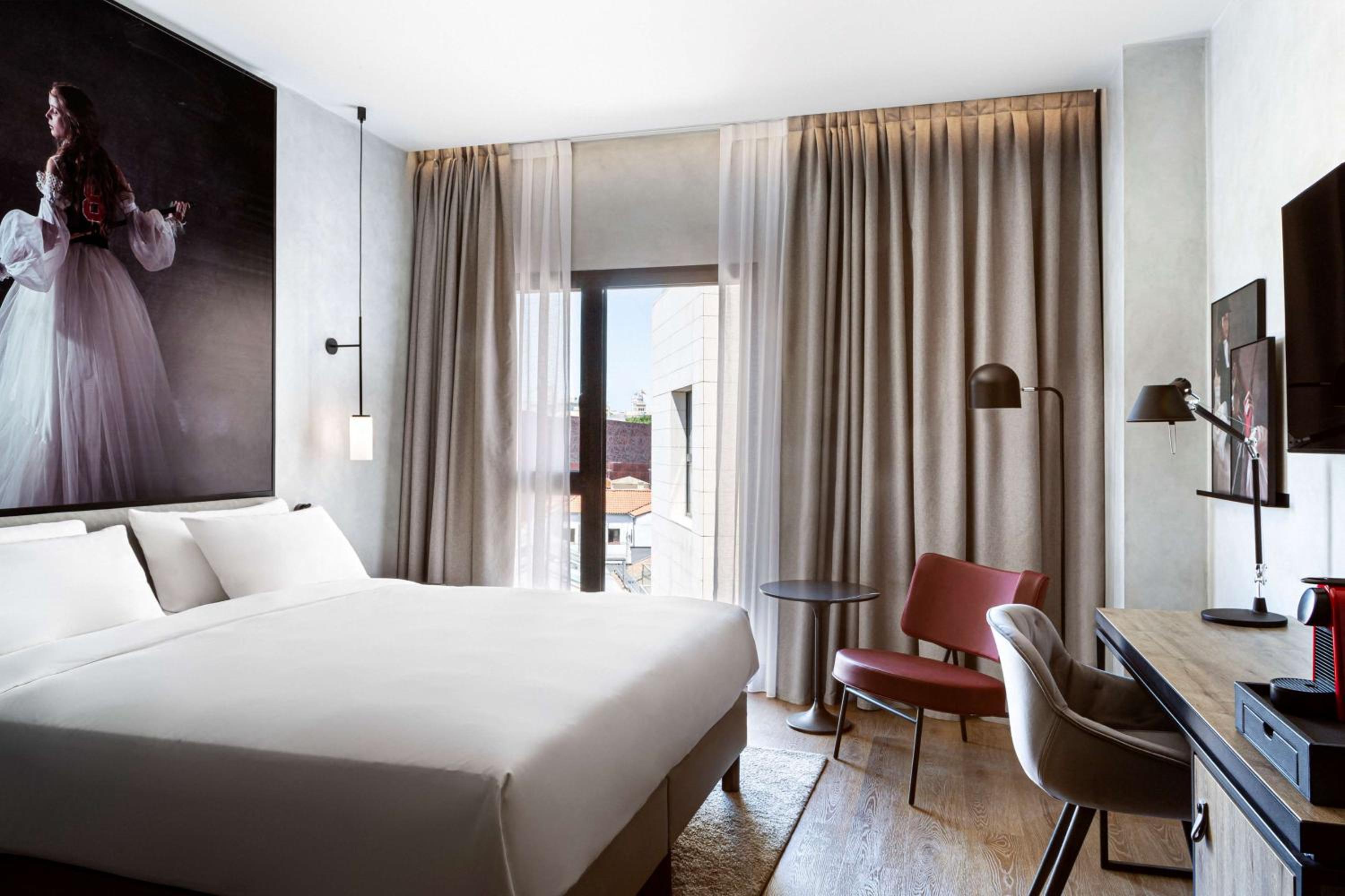 Standard Room - High Floor