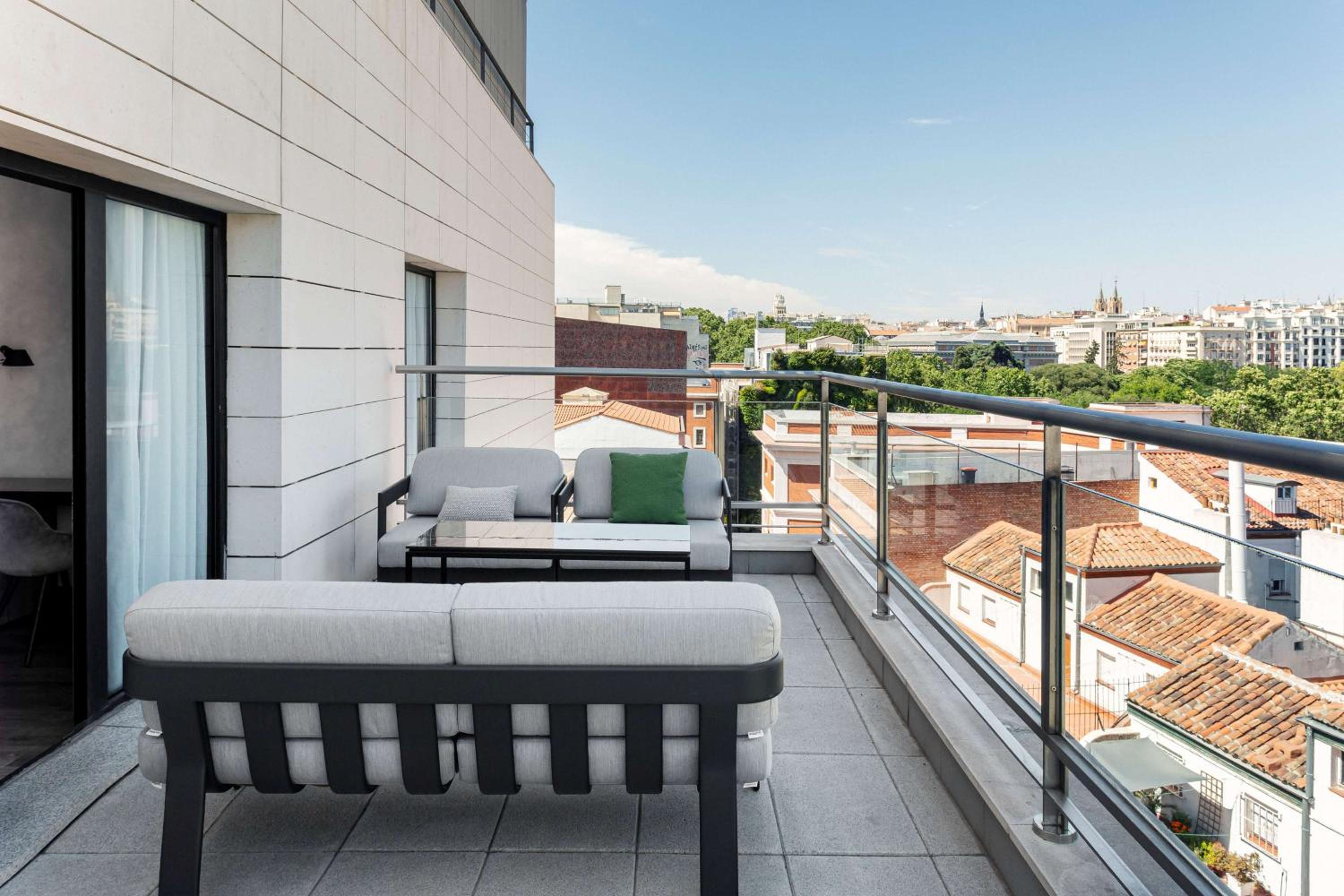 Superior Room with Terrace - Photo 8