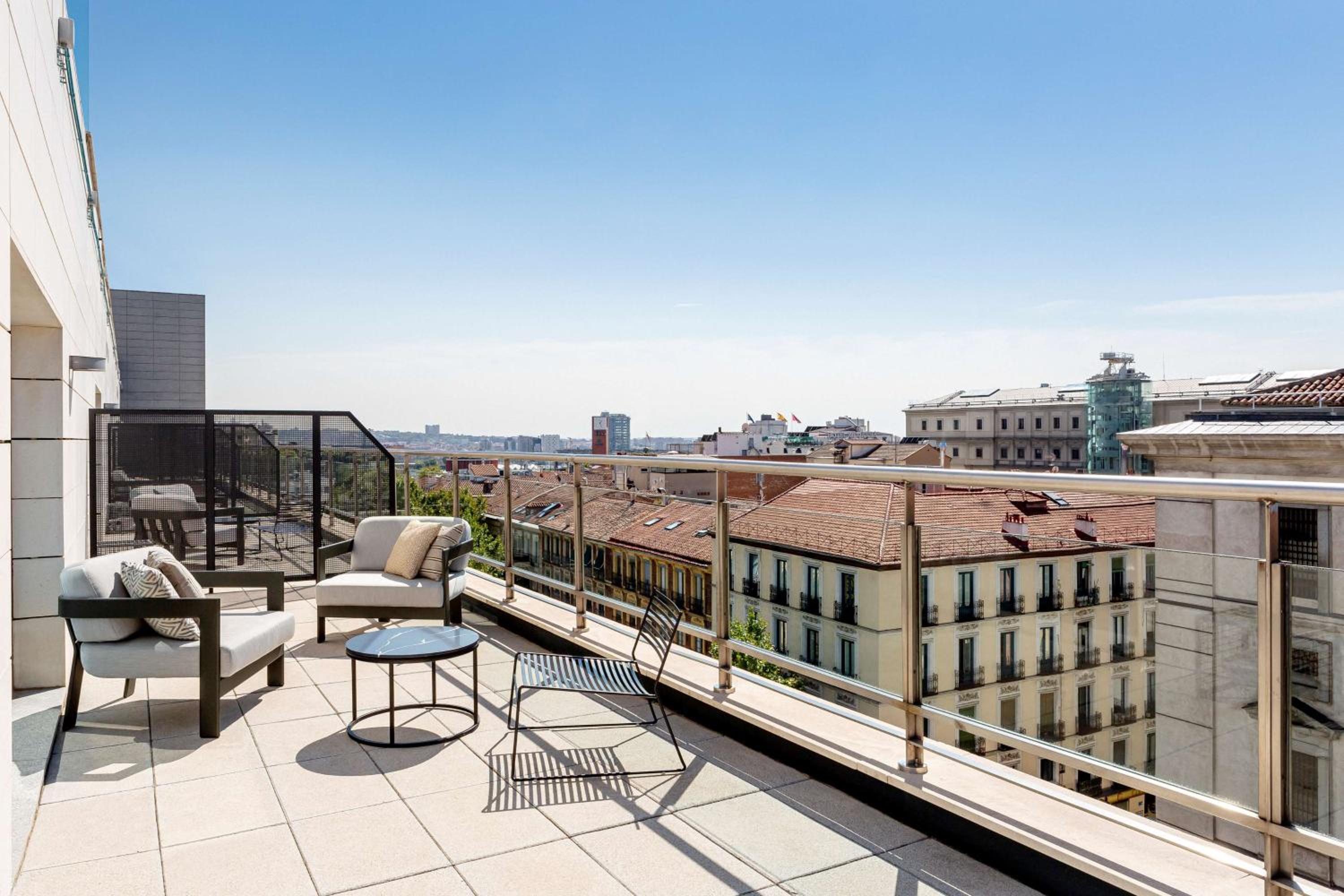 Superior Room with Terrace