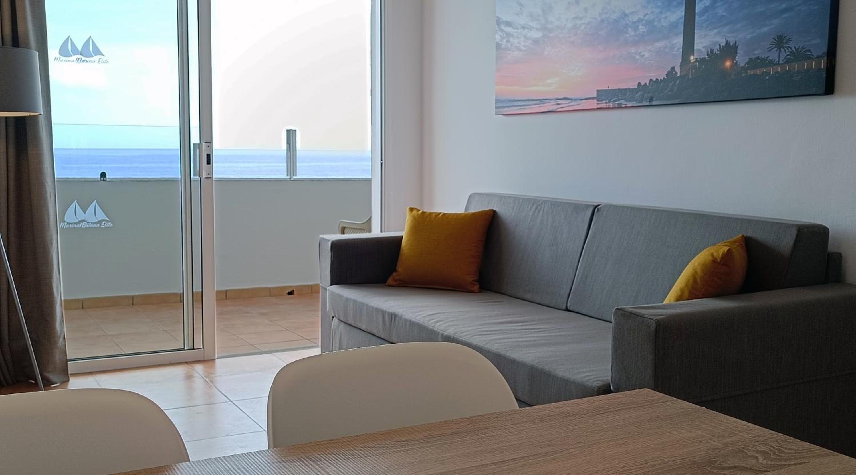 One-Bedroom Apartment Sea View - Photo 8