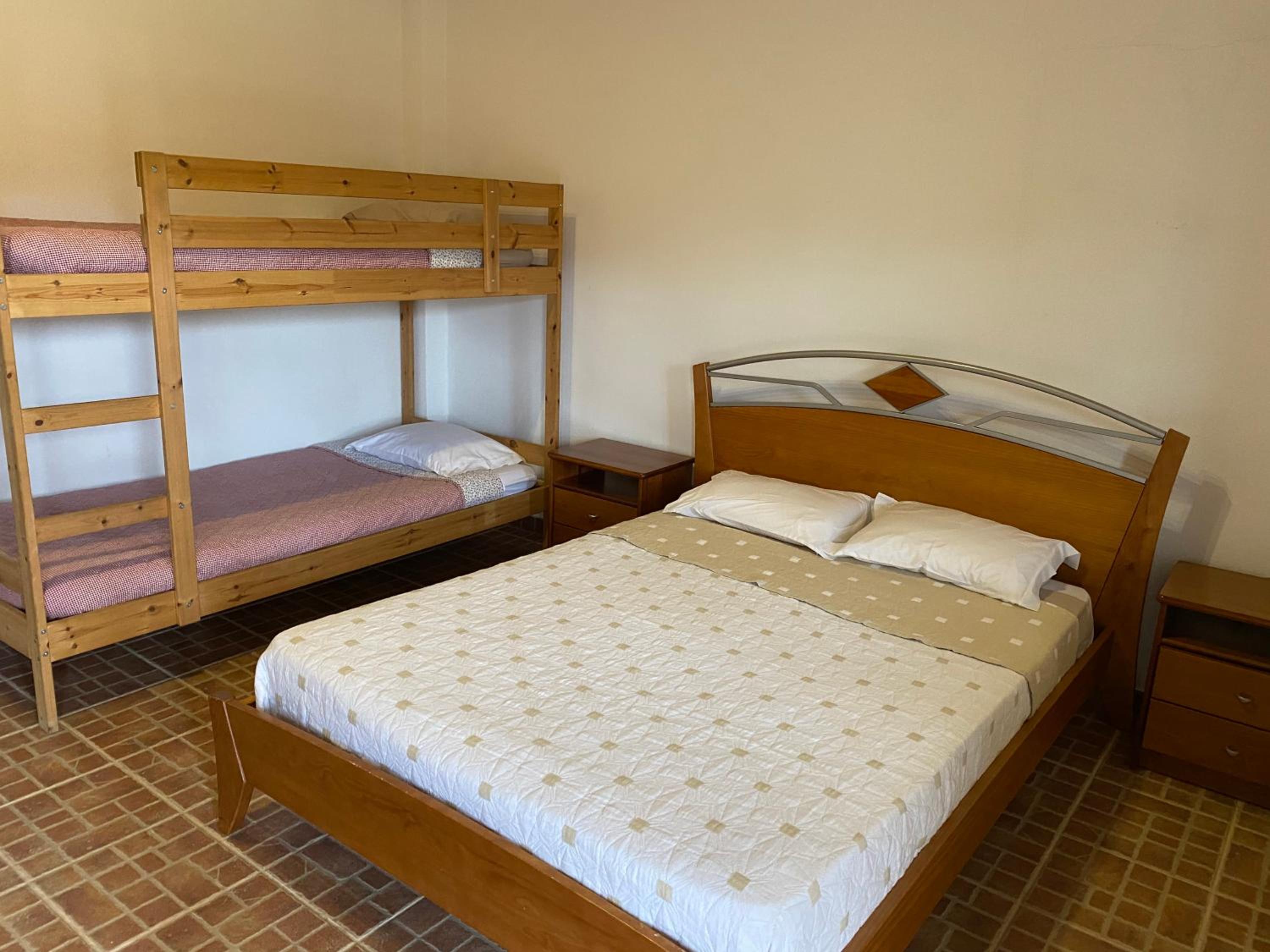 Quadruple Room with Bathroom photo 1