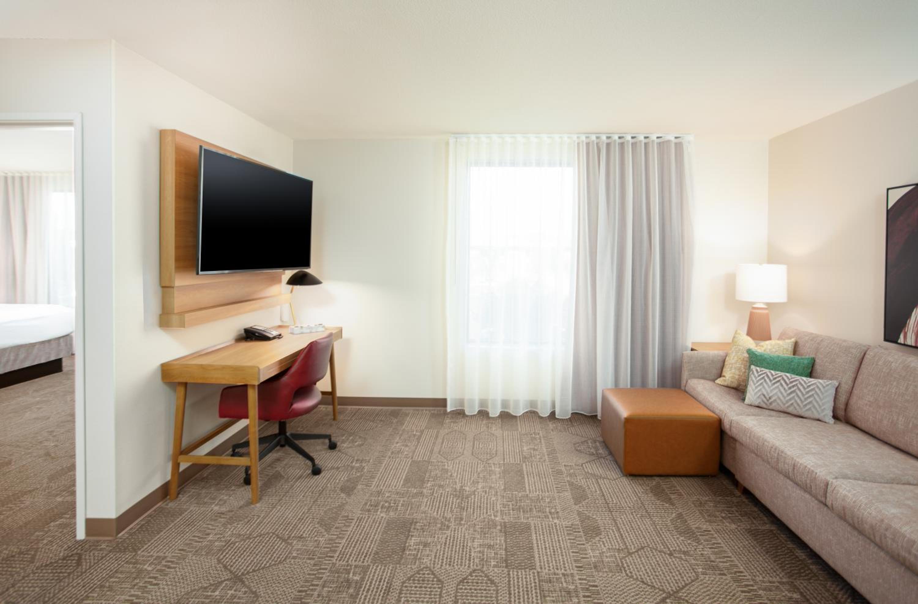 King Studio Suite - Hearing Accessible/Non-Smoking - Photo 3