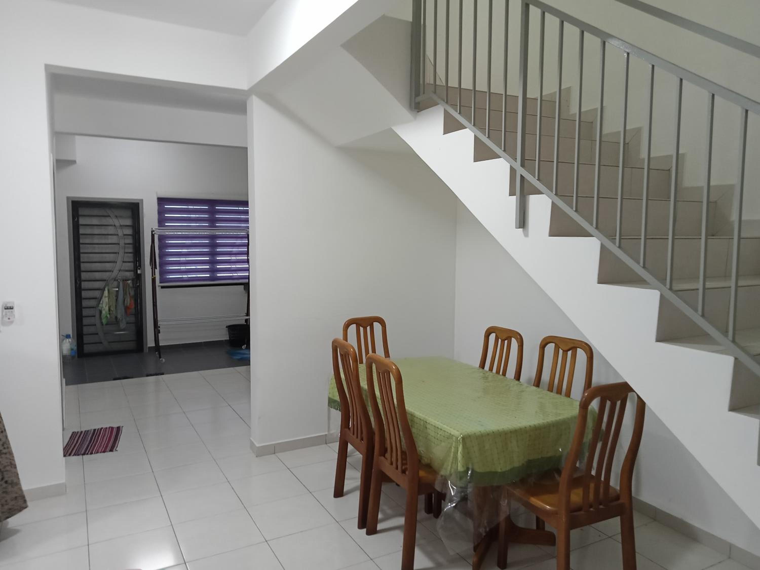 Four-Bedroom House photo 1