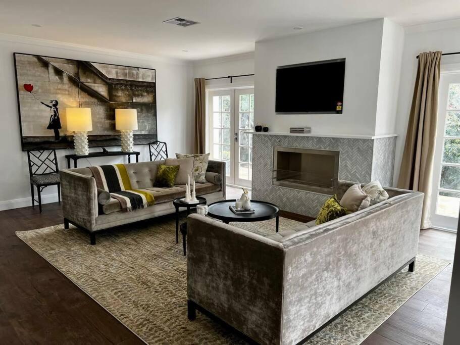 Villa photo 1