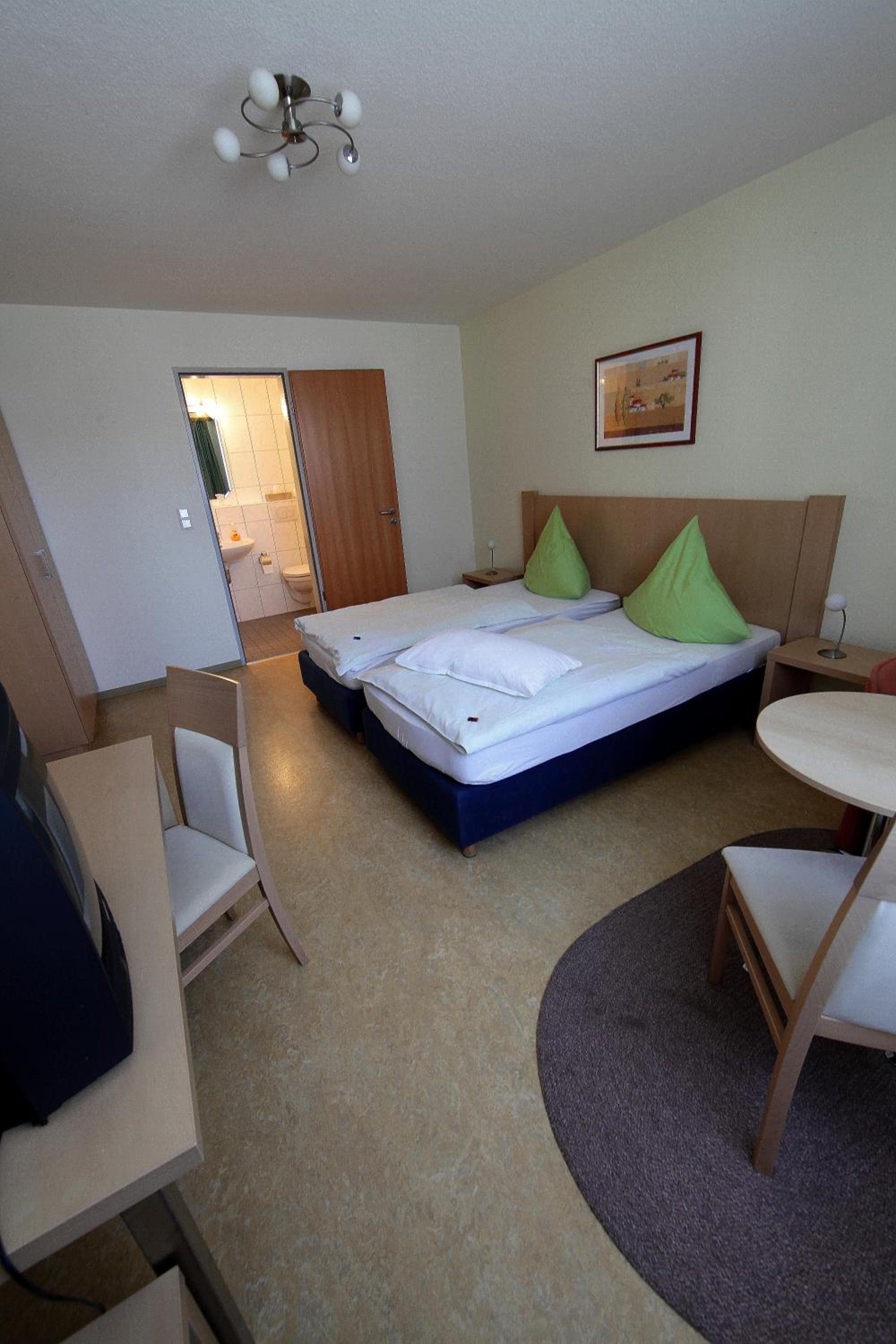 Double or Twin Room - Disability Access photo 3