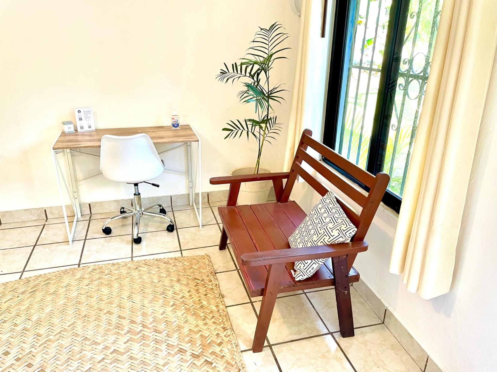 King Suite - Photo 4