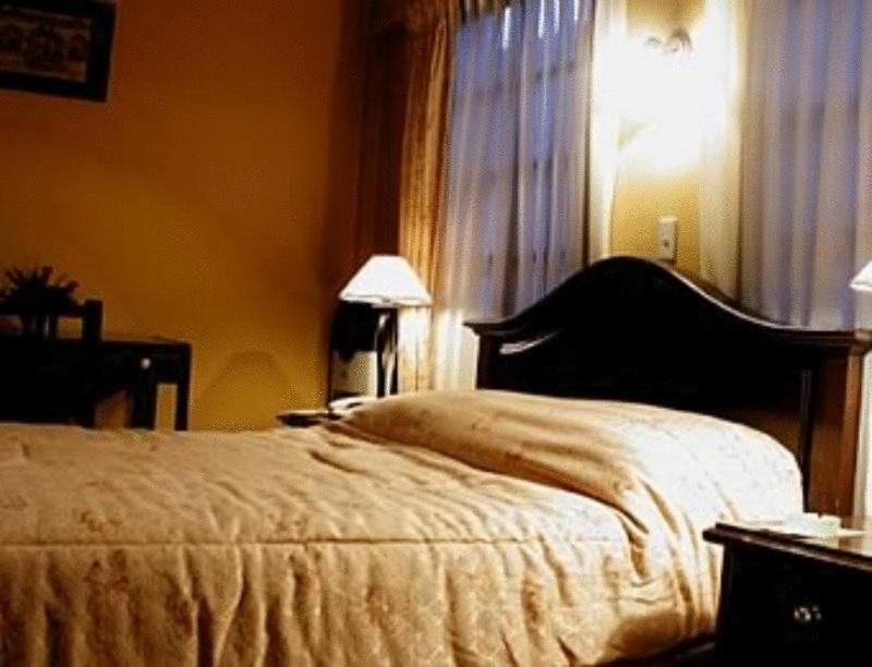 Standard Double Or Twin Room photo 2