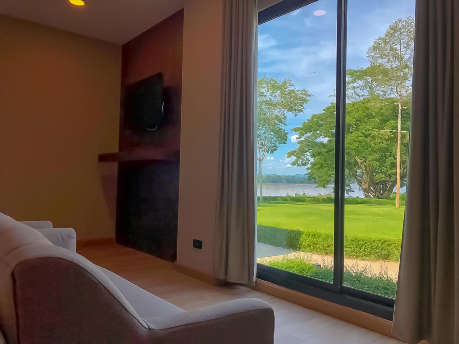 Family Double Room - Photo 7