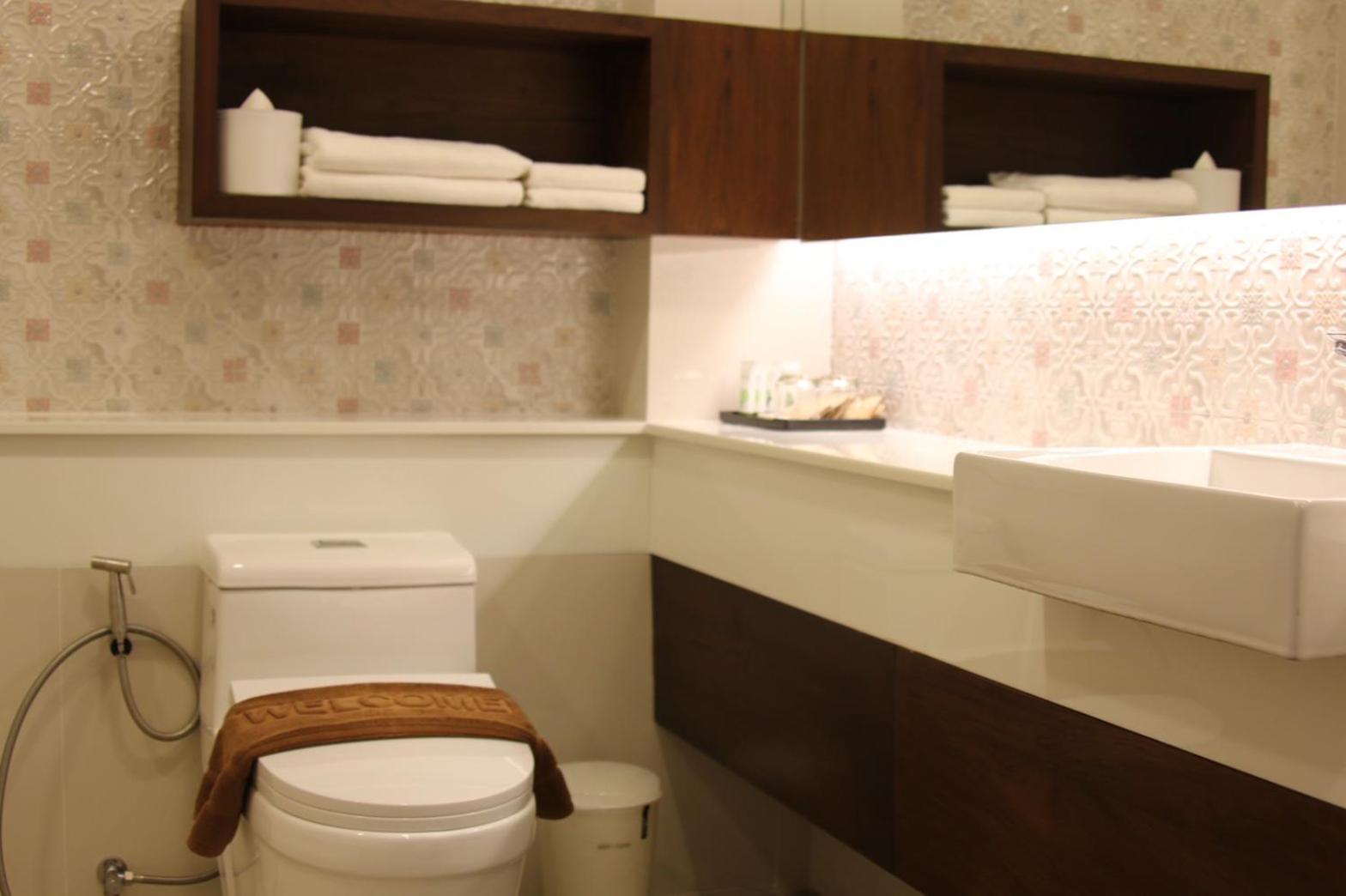 Standard Twin Room - Photo 2