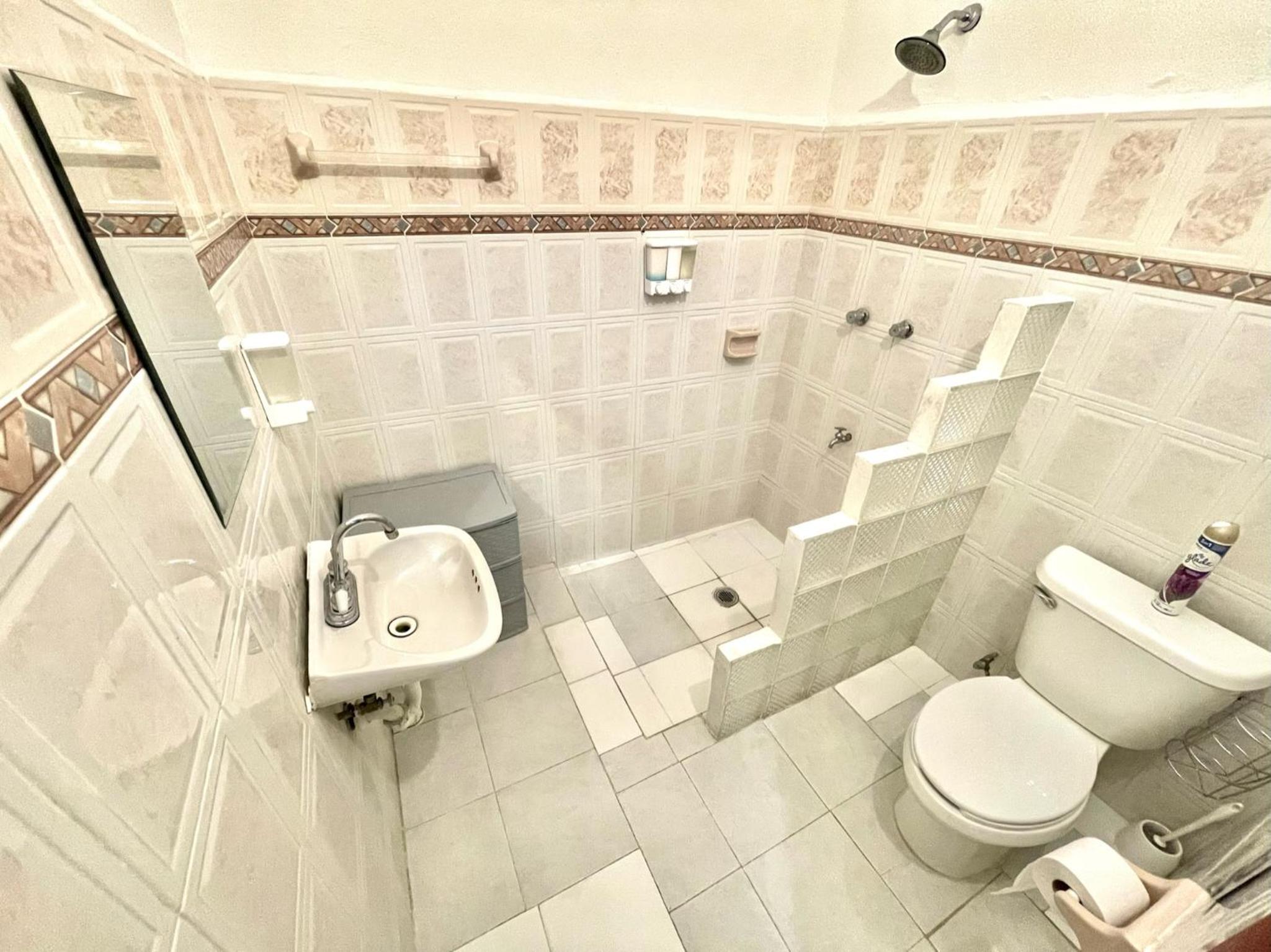 King Suite photo 2