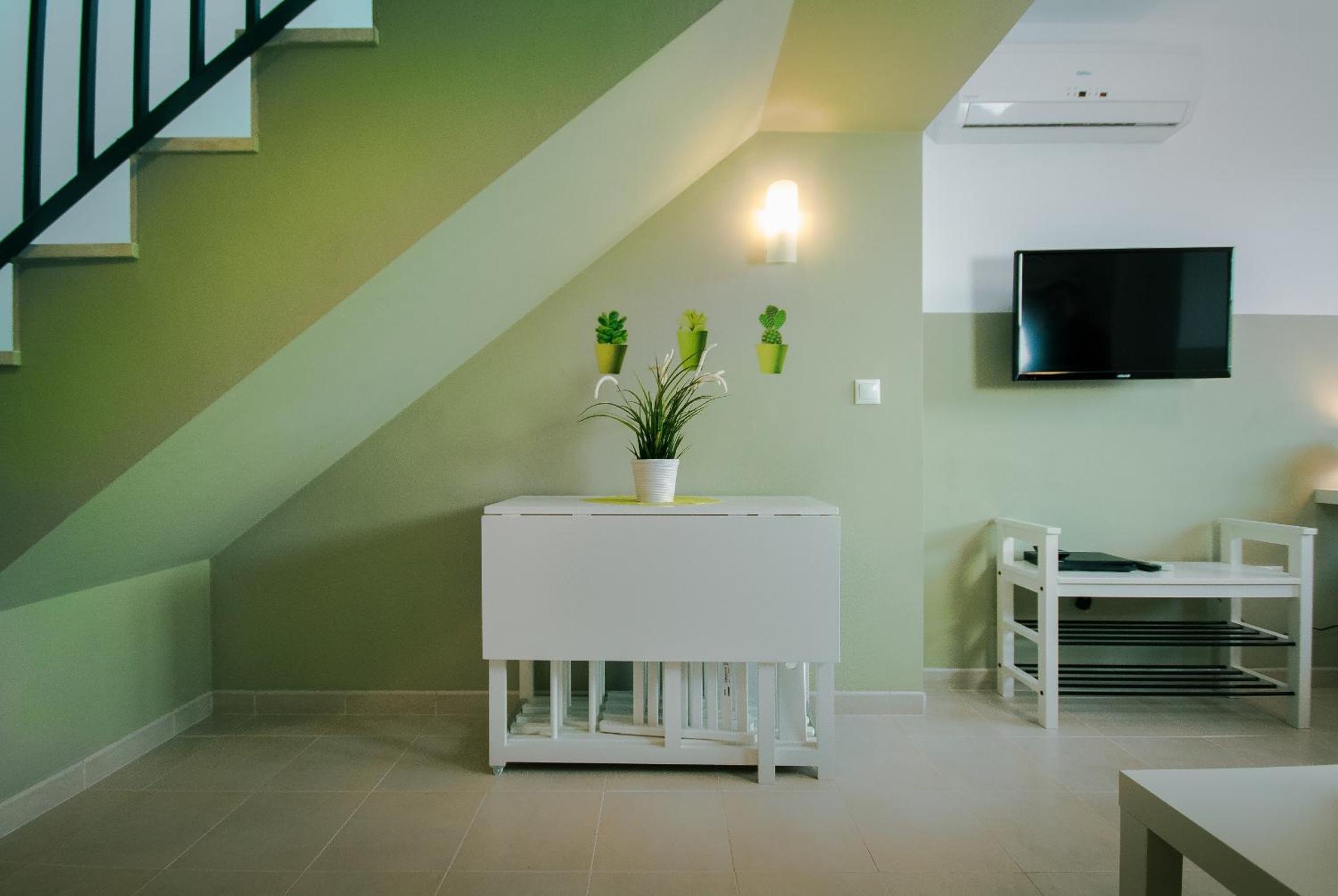 Estudio con terraza