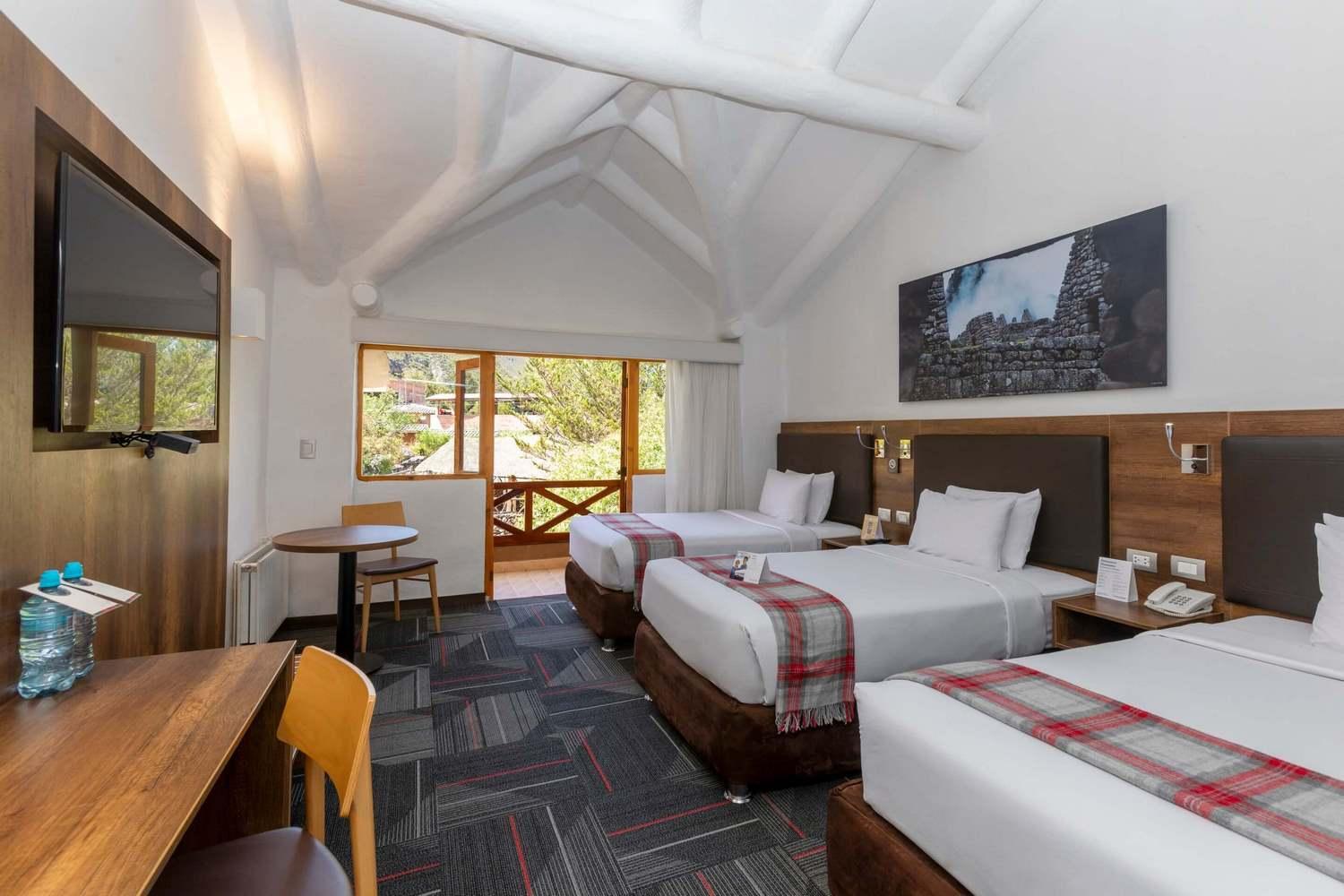 Superior Triple Room - Photo 1