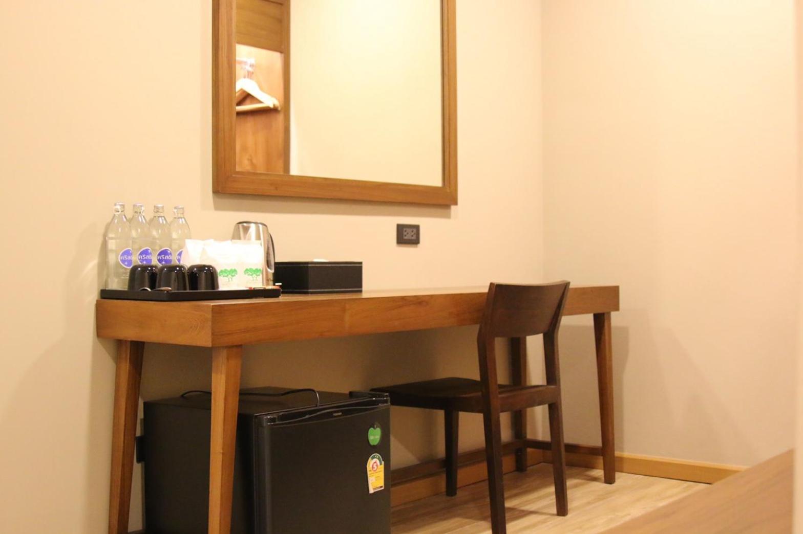 Deluxe Double or Twin Room with Spa Bath - Photo 6