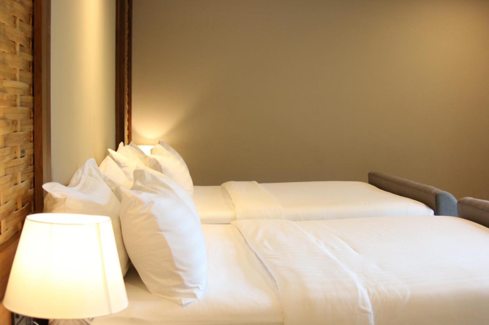 Deluxe Double or Twin Room with Spa Bath - Photo 1