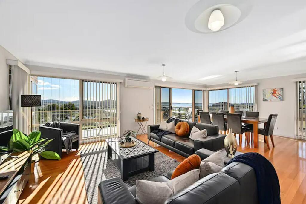 Three-Bedroom House photo 1