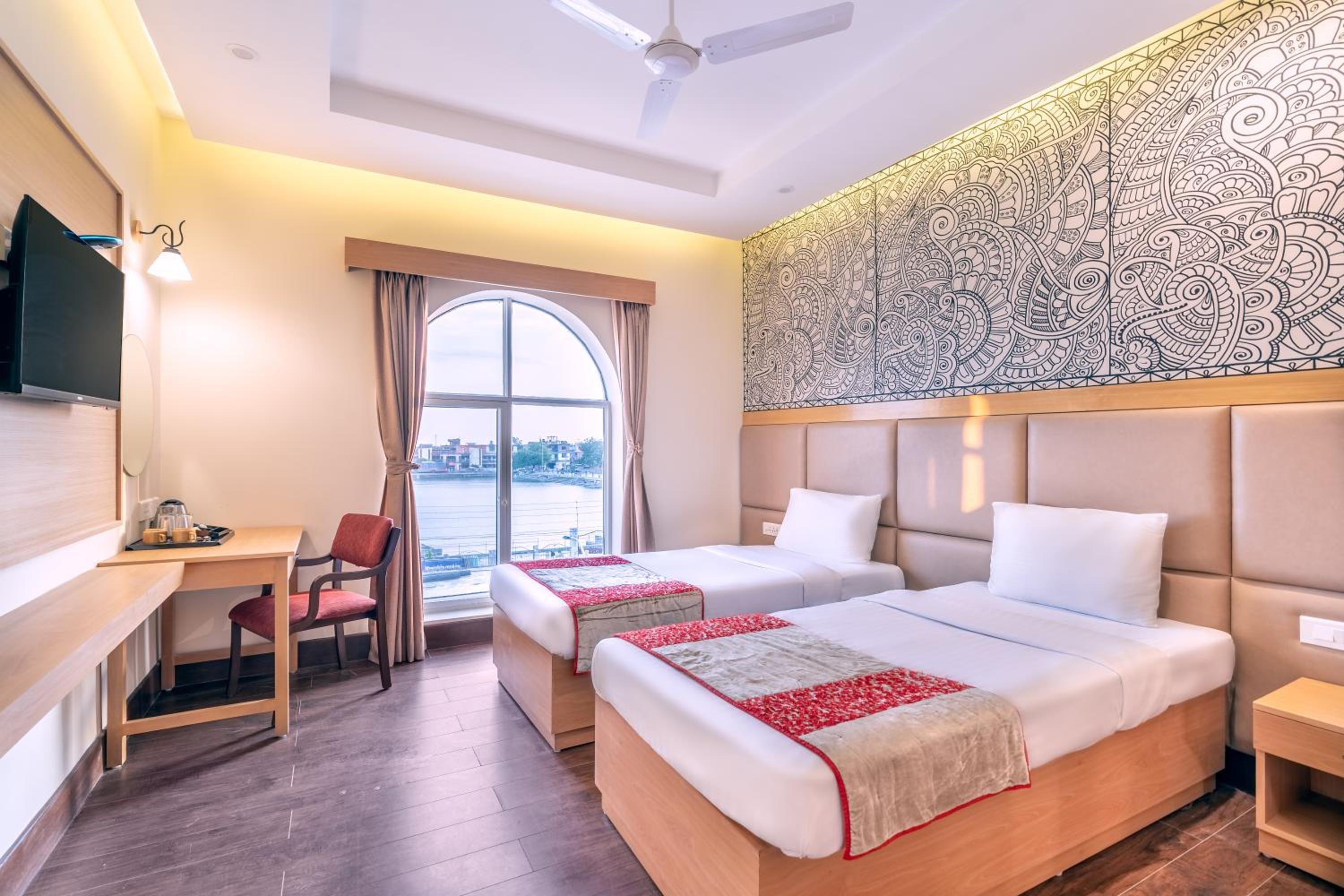 Deluxe Twin Room photo 1
