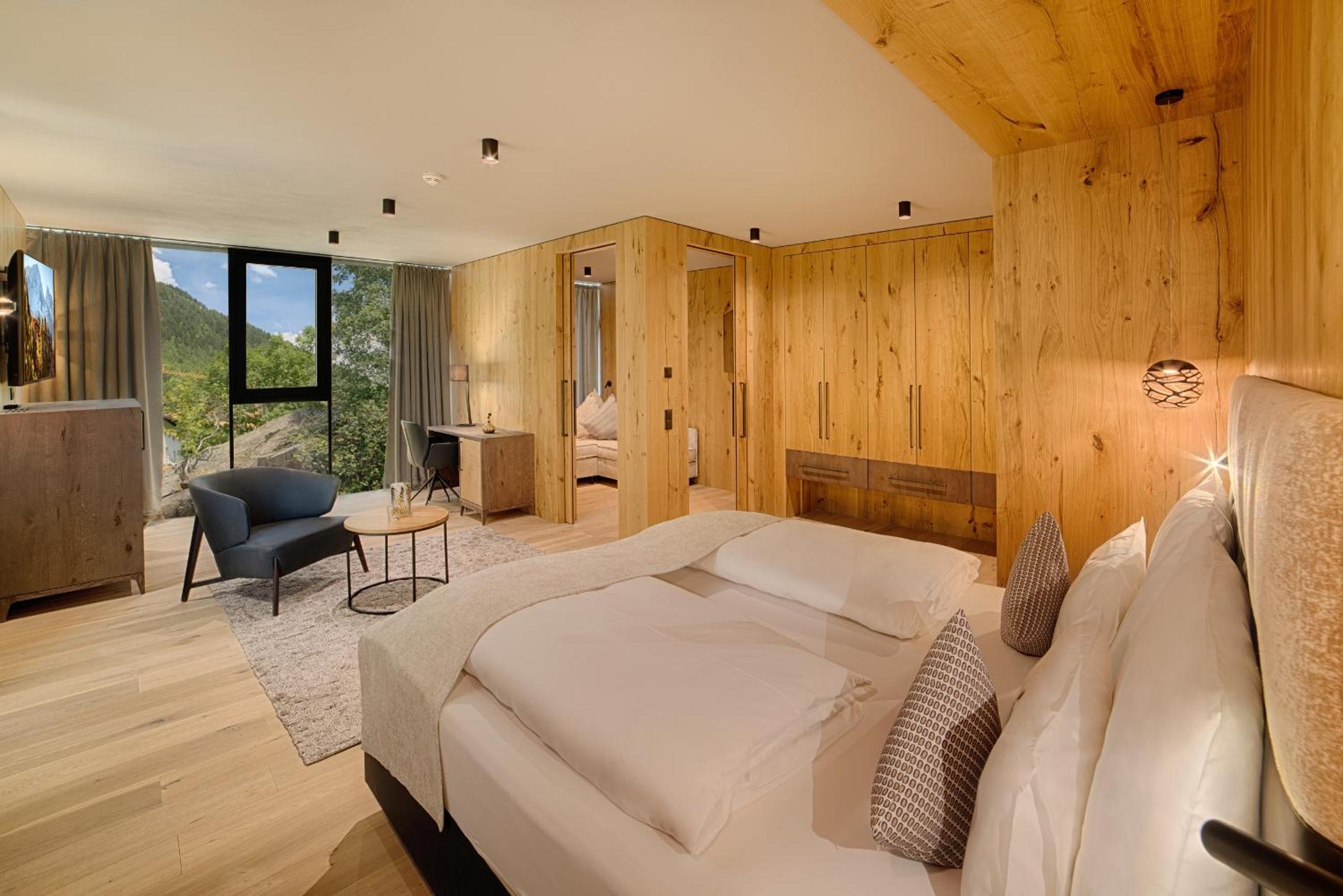 Superior Suite photo 1