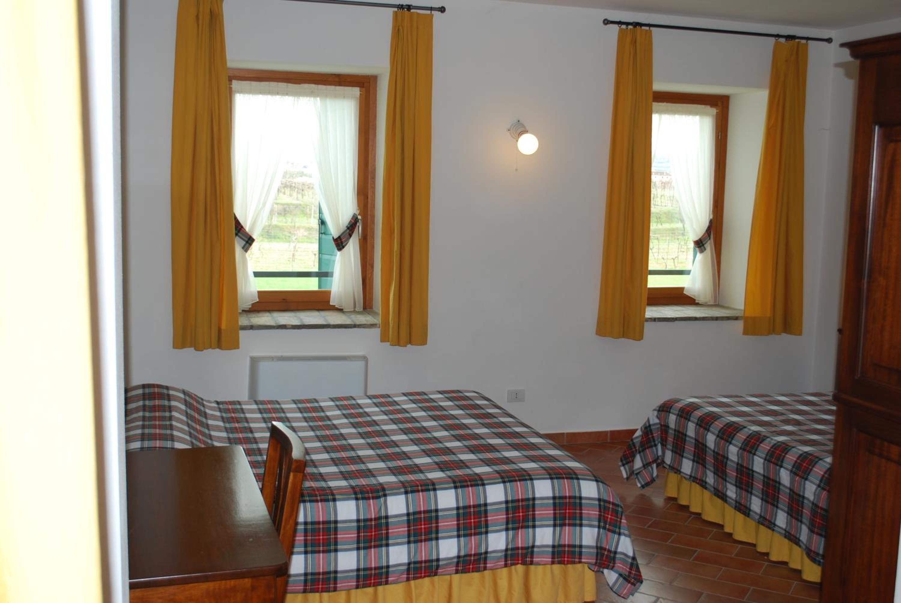Quadruple Room photo 2