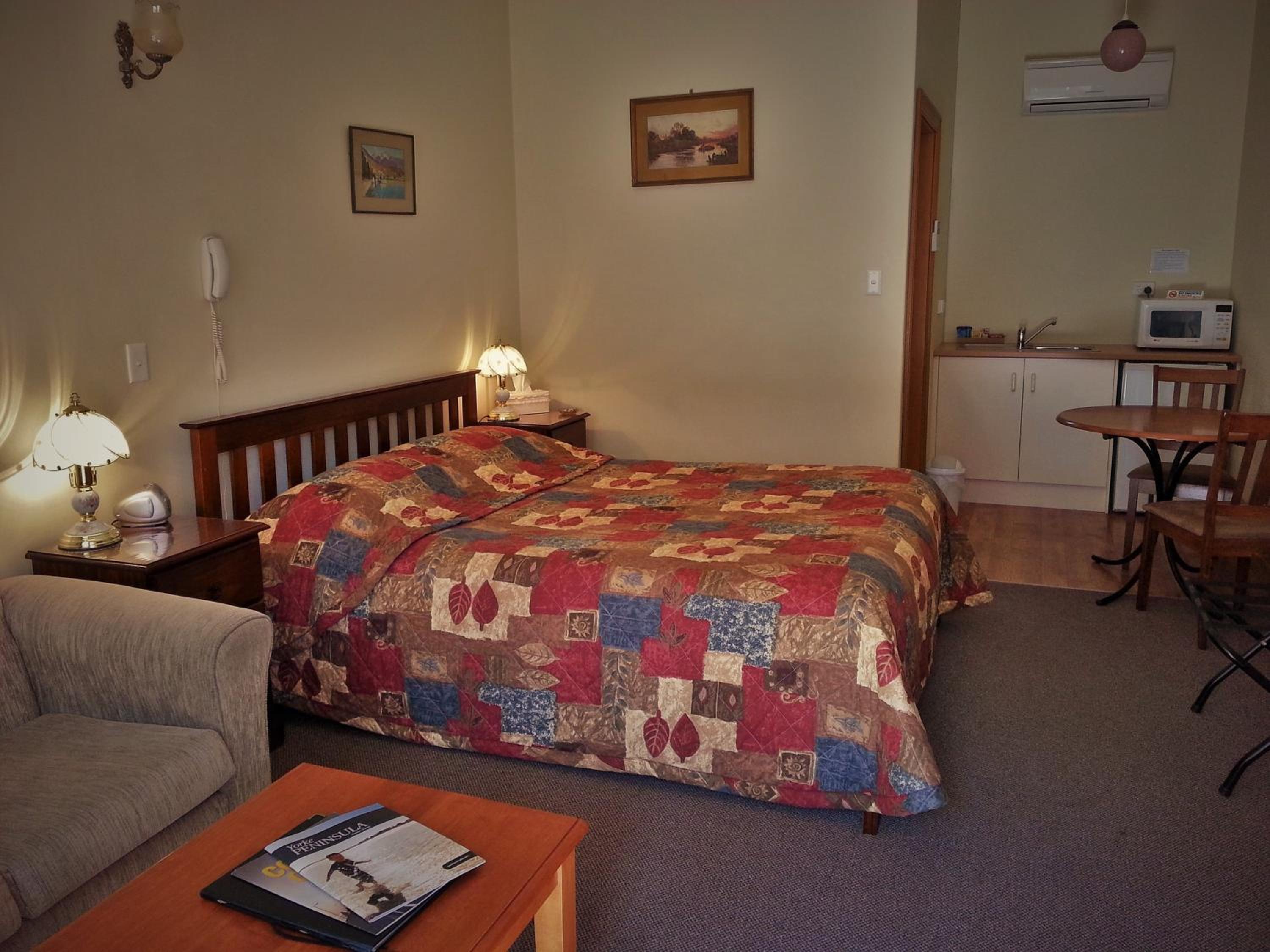 Double or Twin Room - Disability Access - Photo 1