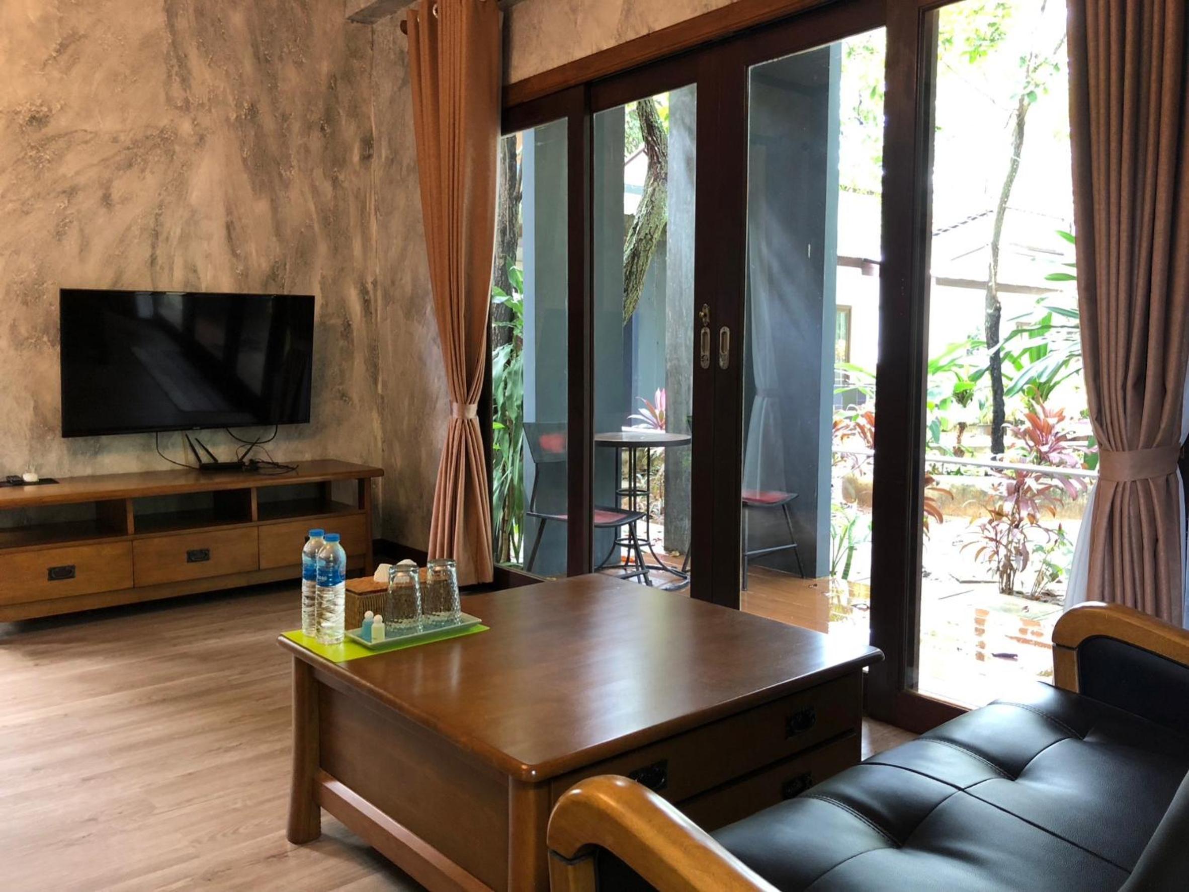 Suite with Garden View photo 3