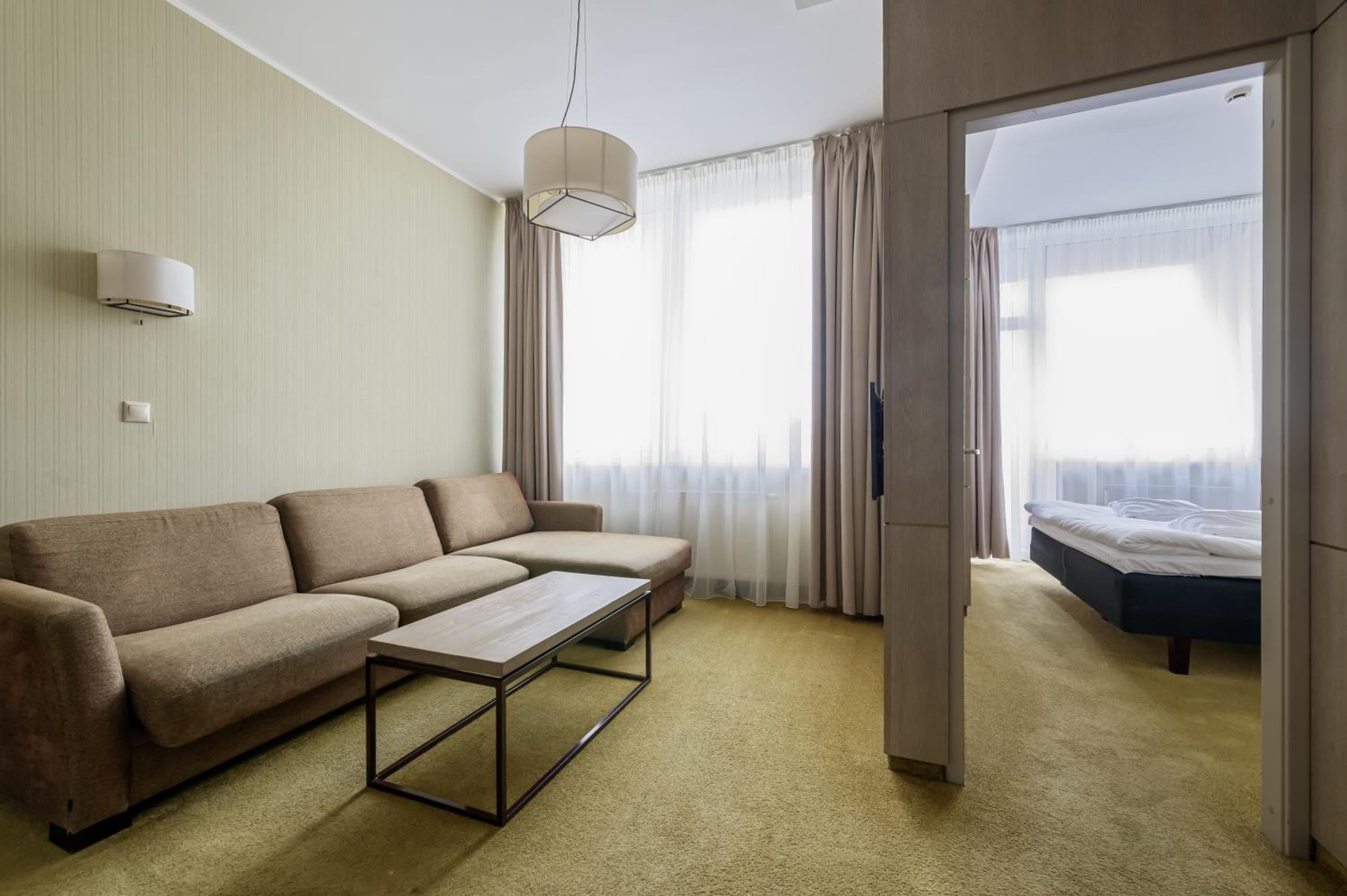 Junior Deluxe Room with Balcony and Spa Access photo 3