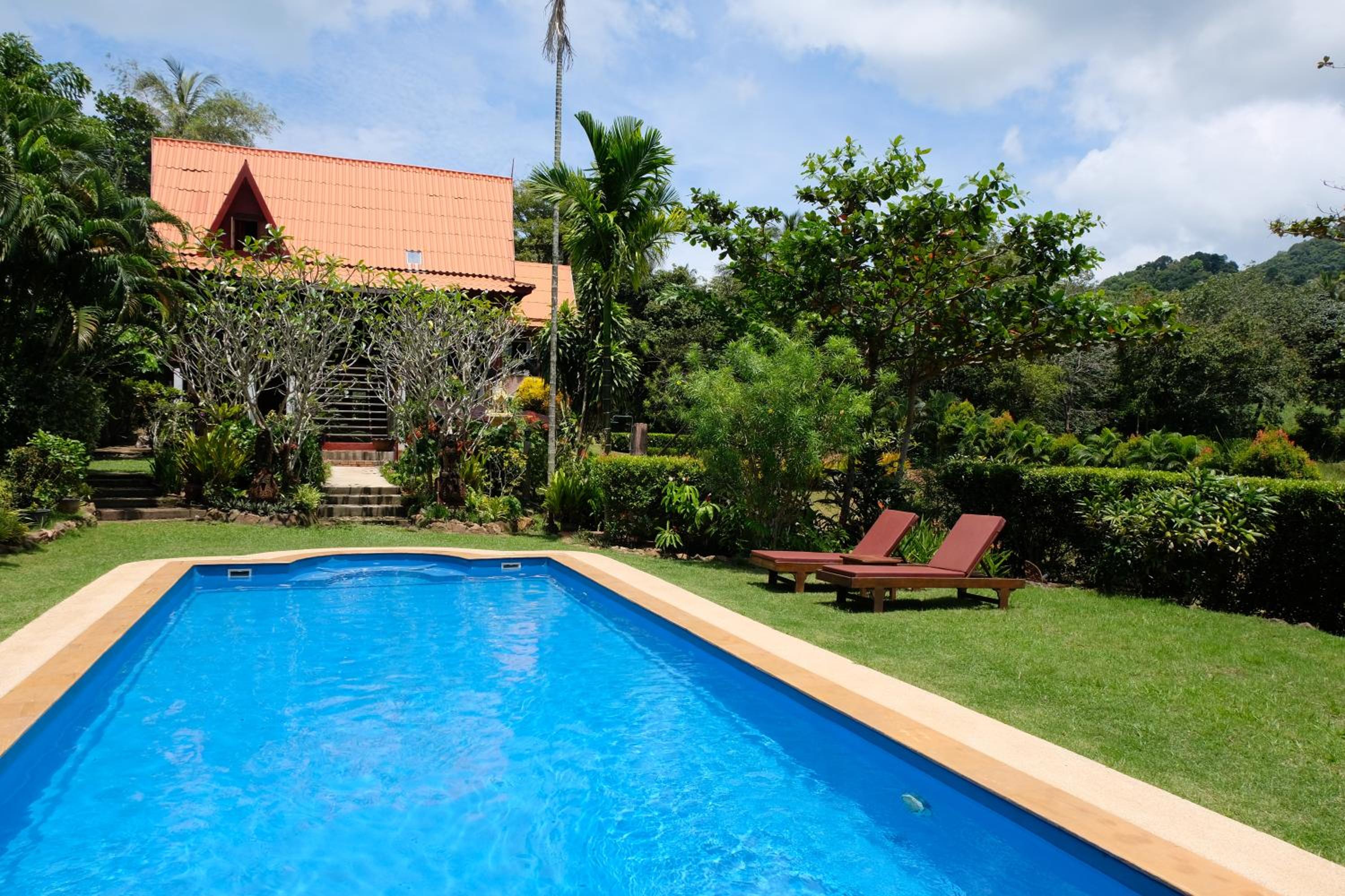 Three-Bedroom Villa - Photo 48