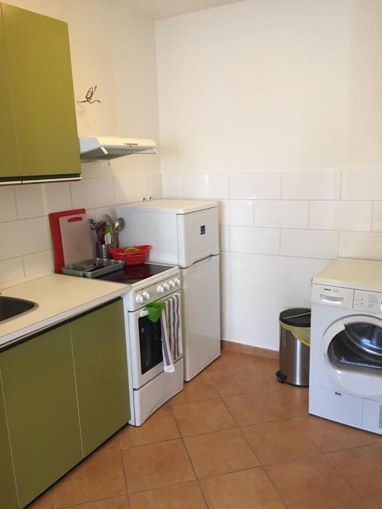 Apartment - Ground Floor - Photo 4