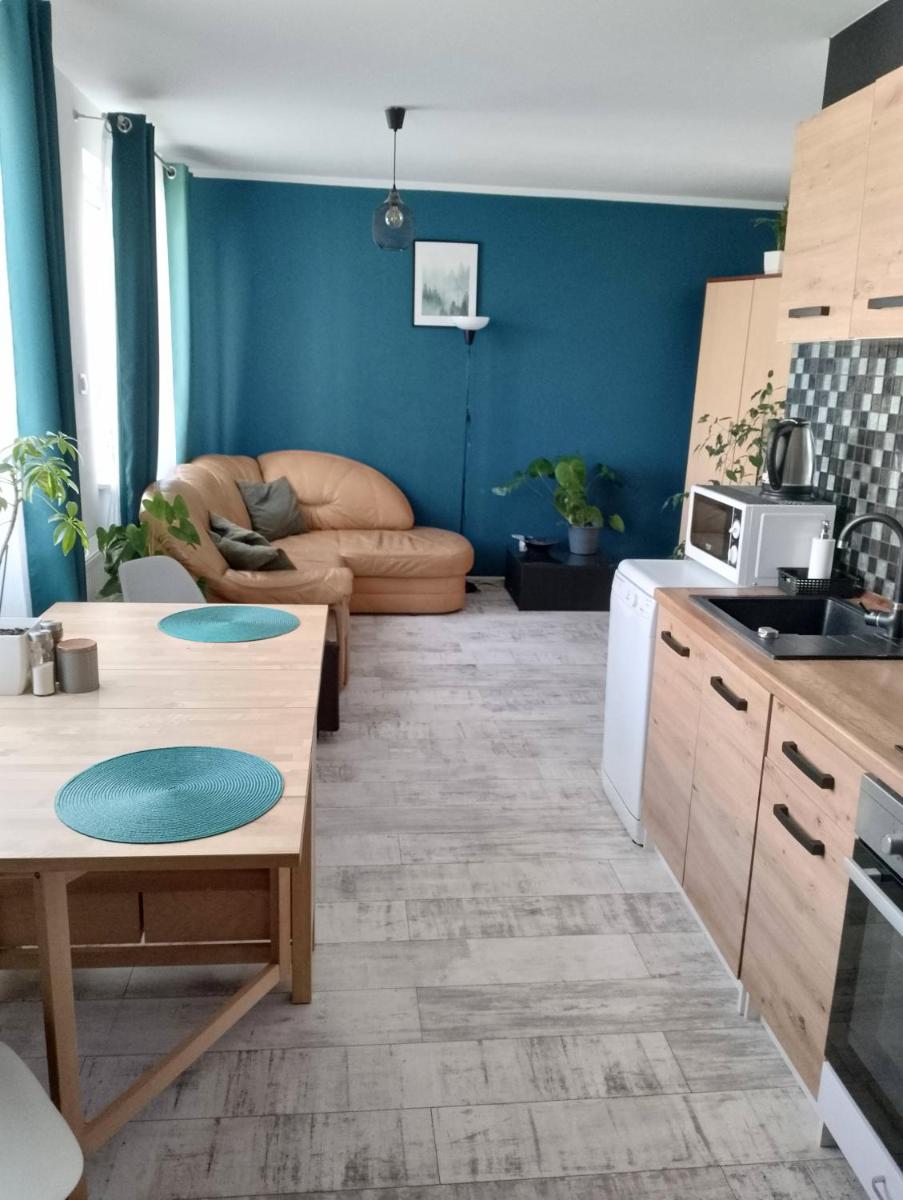 One-Bedroom Apartment - Photo 5