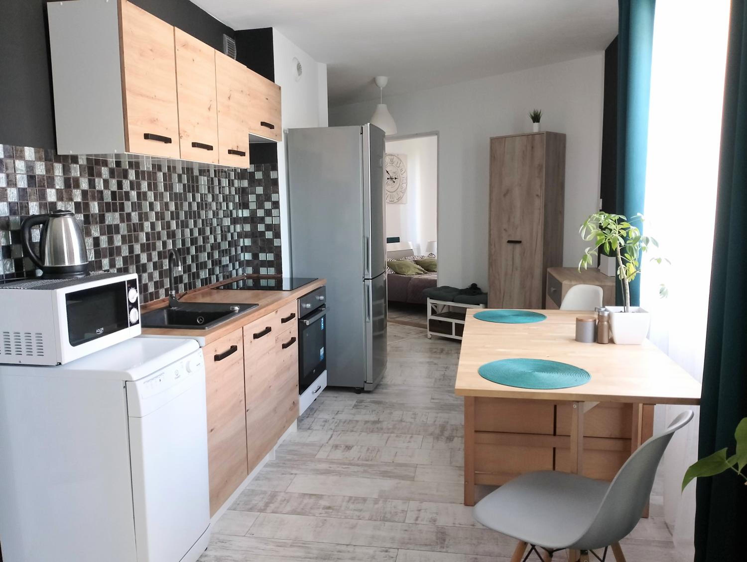 One-Bedroom Apartment - Photo 6
