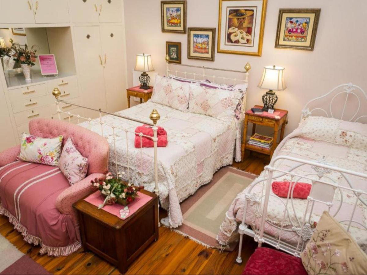 Classic Triple Room - Photo 1