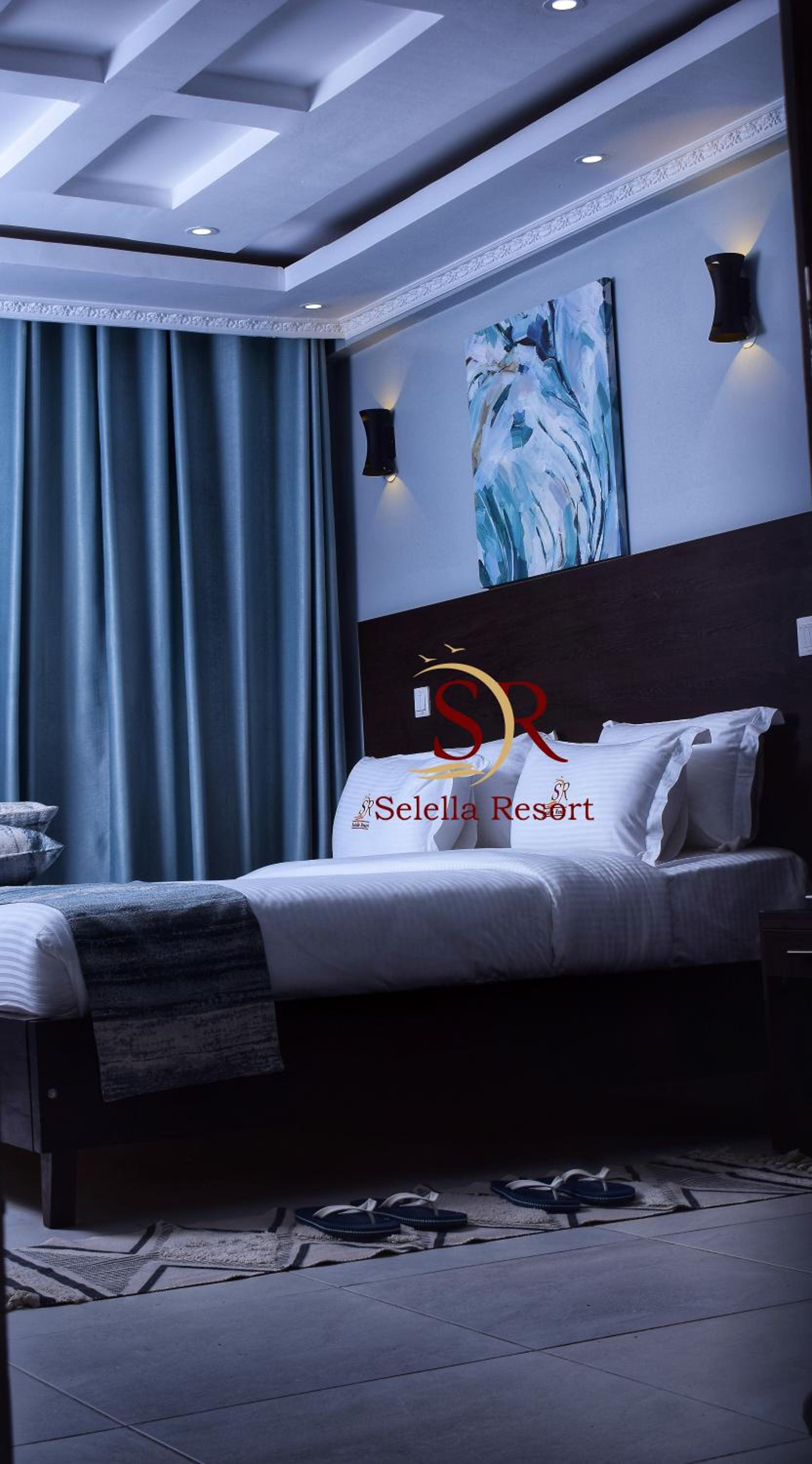 Deluxe Room - Photo 3
