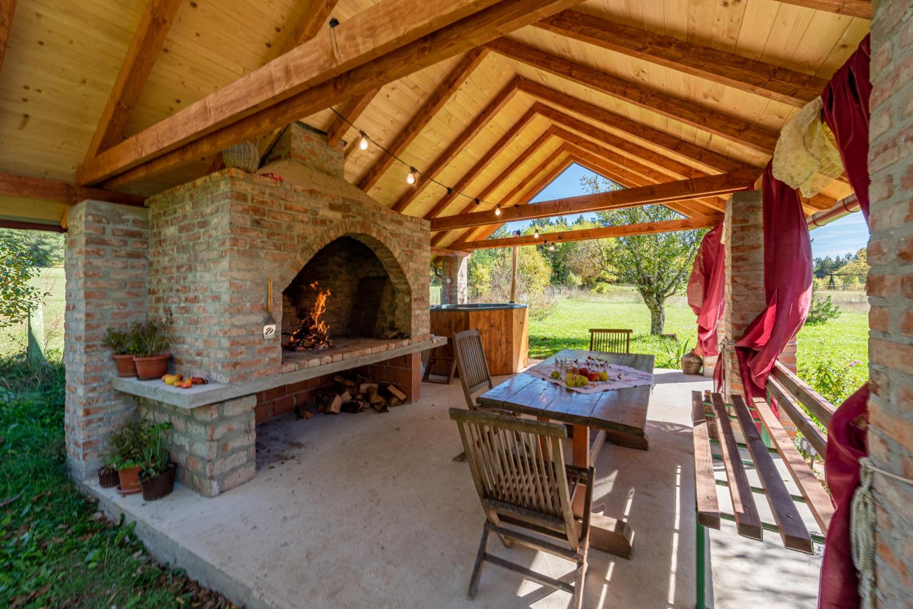 Villa - Photo 5