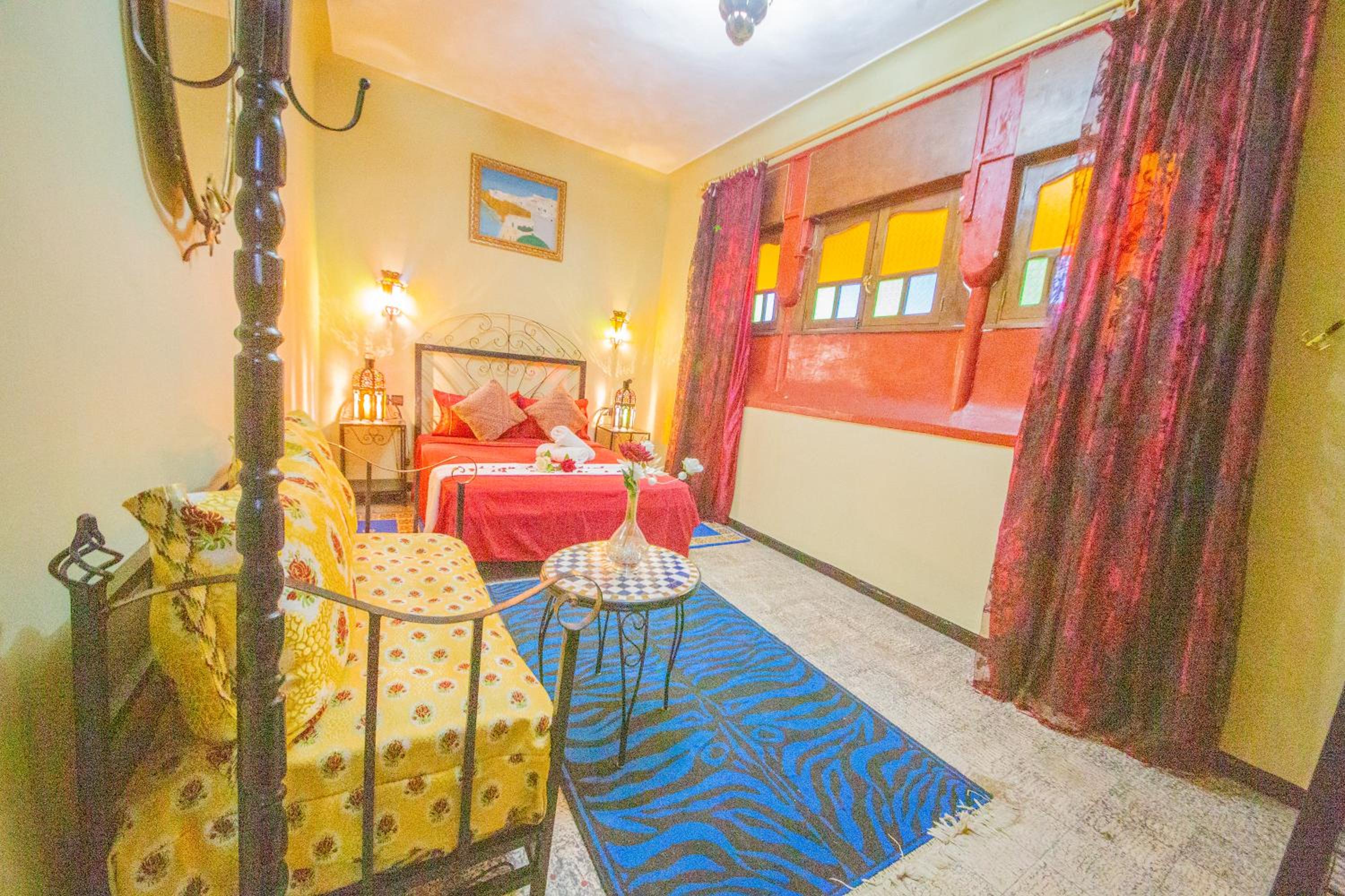 Double Room with Private Bathroom photo 1