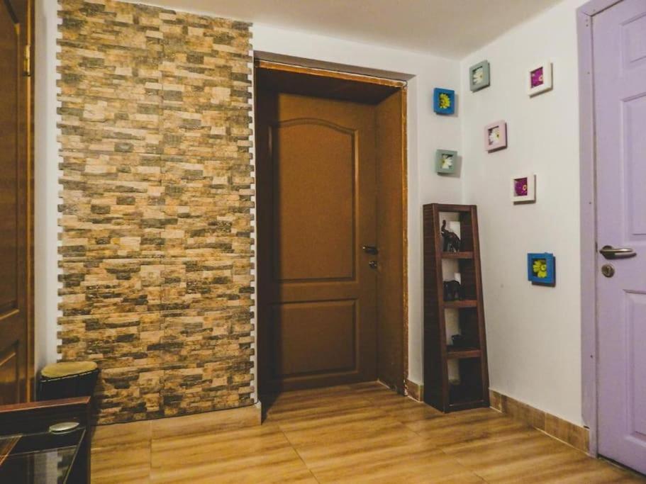 One-Bedroom Apartment - Photo 44